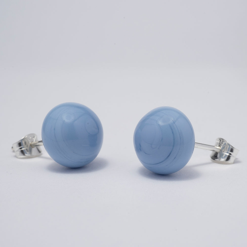 Pompom Ohrstecker - light blue