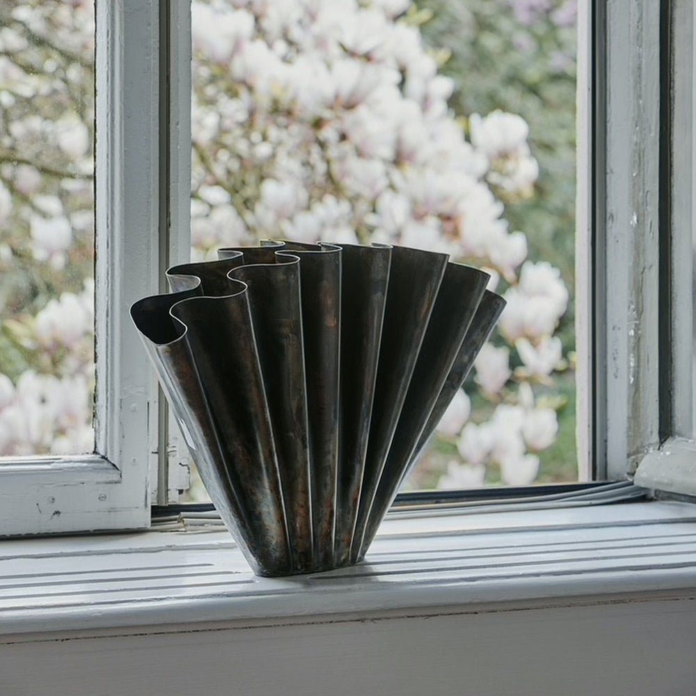 Vase Flood - antikes braun