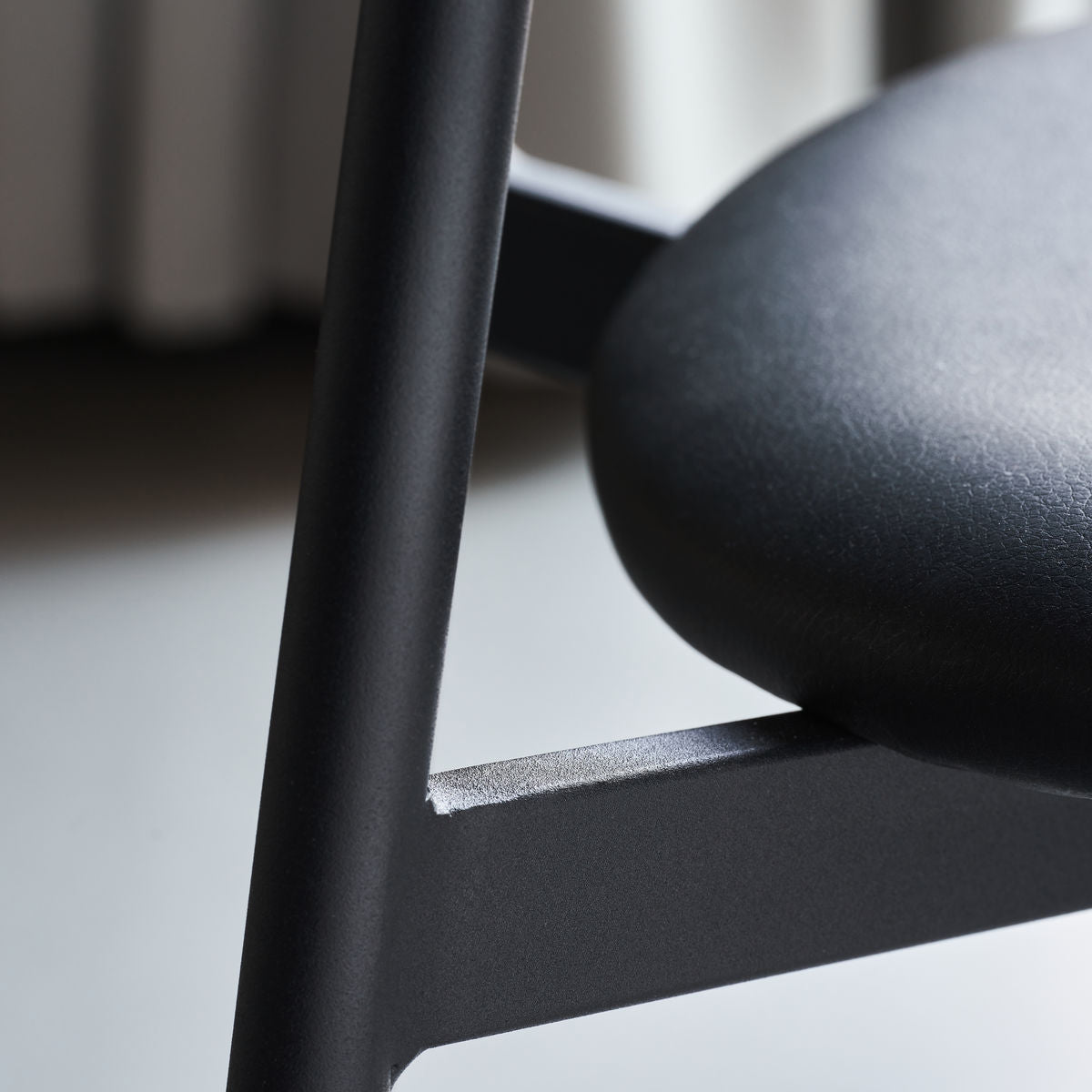 Stuhl Must - schwarz 2er Set