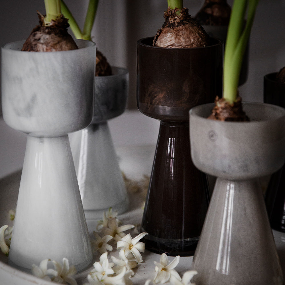 Hyazinthenvase aus Glas - braun