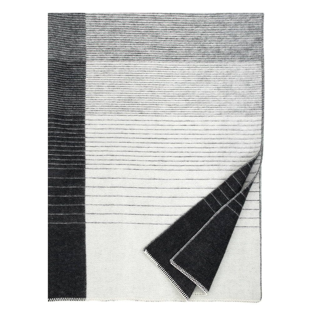 Wolldecke Kaamos - white-black