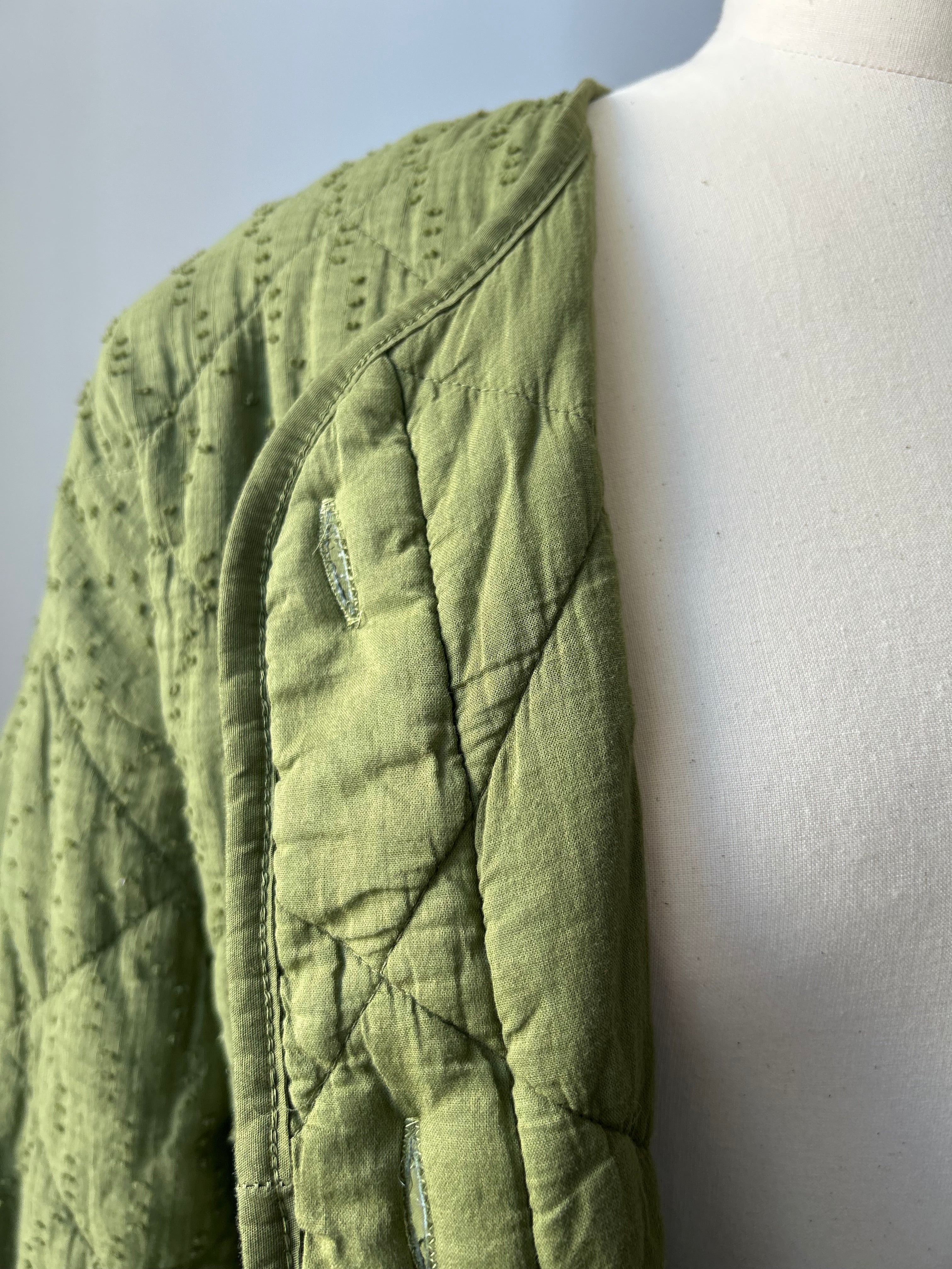 Gesteppte Jacke mit Struktur - grün