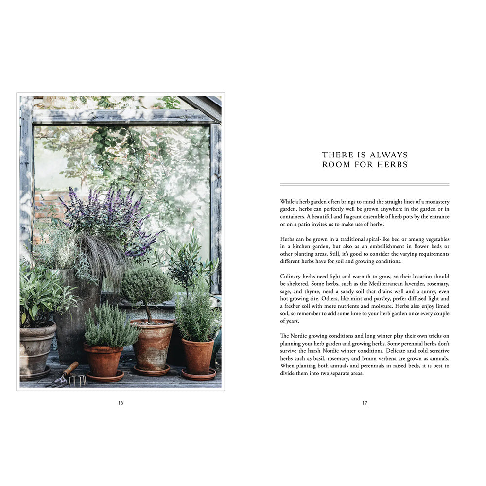 Buch - Living with Herbs