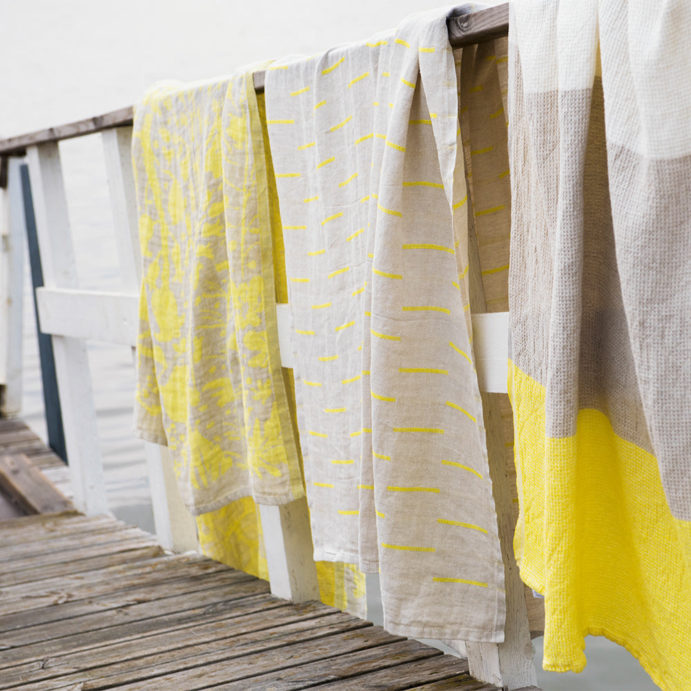 Strandtuch aus Leinen VILLIYRTIT - yellow-linen