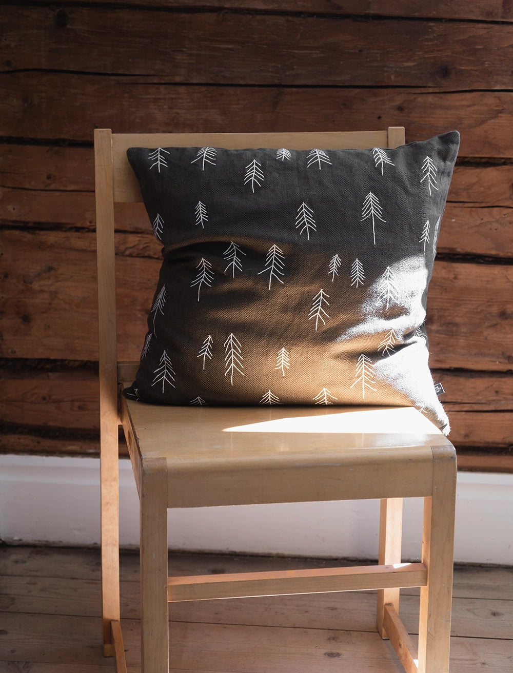 Kissenbezug bestickt Tall - grün