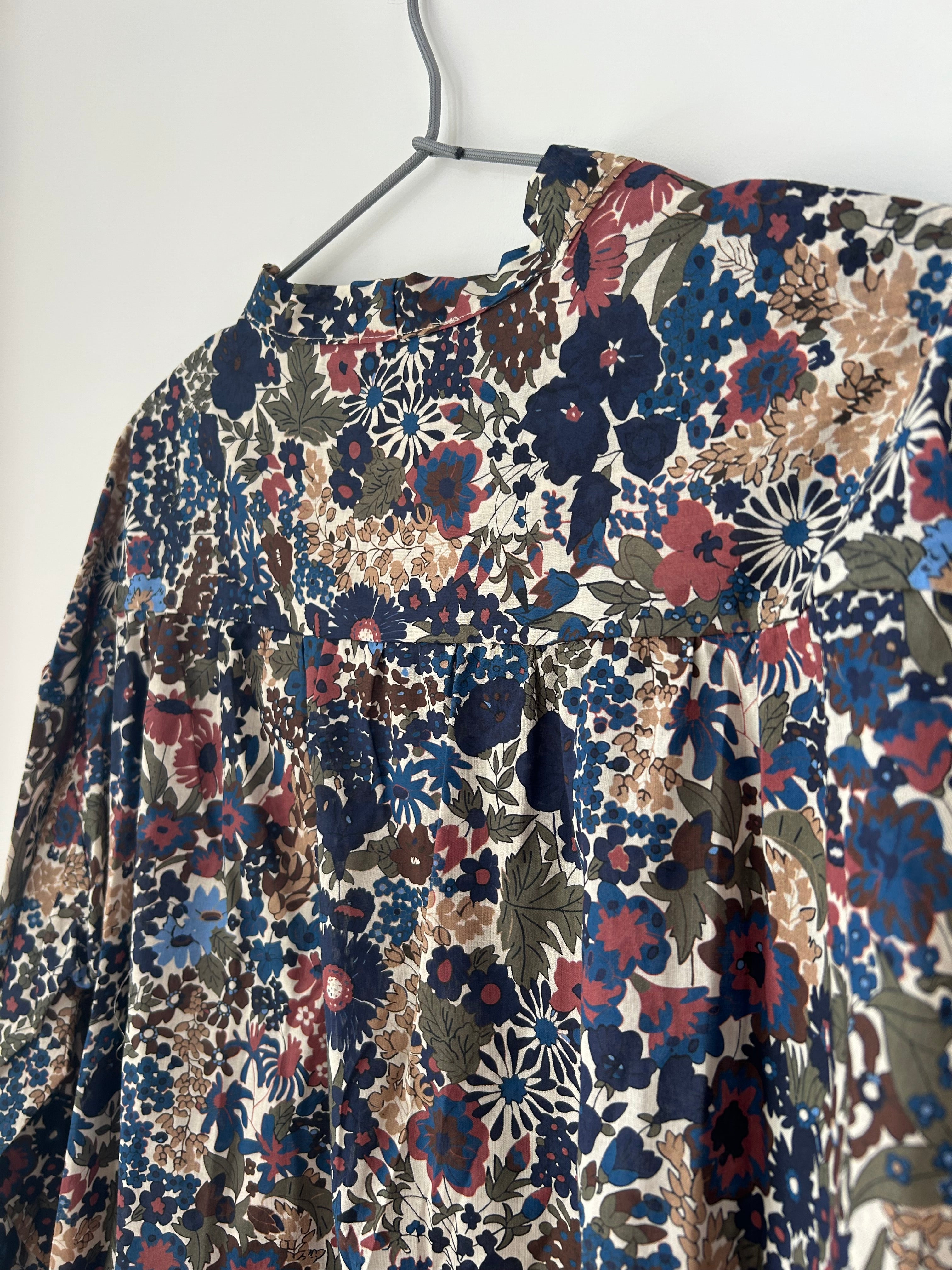 Langarmbluse mit Blumenmuster - blau