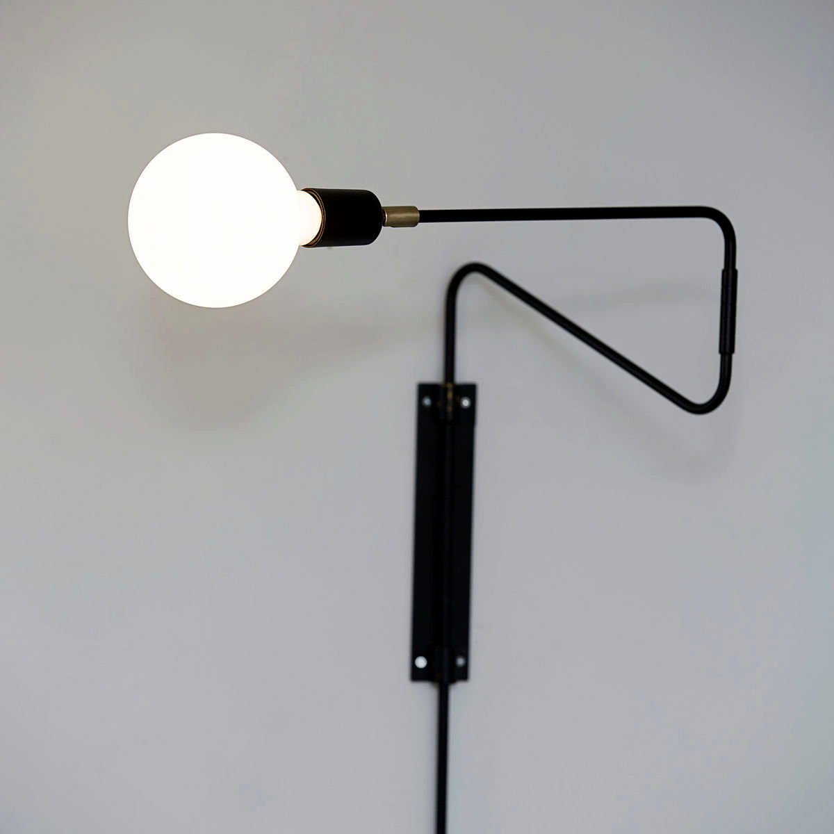 Wandlampe Swing - schwarz klein