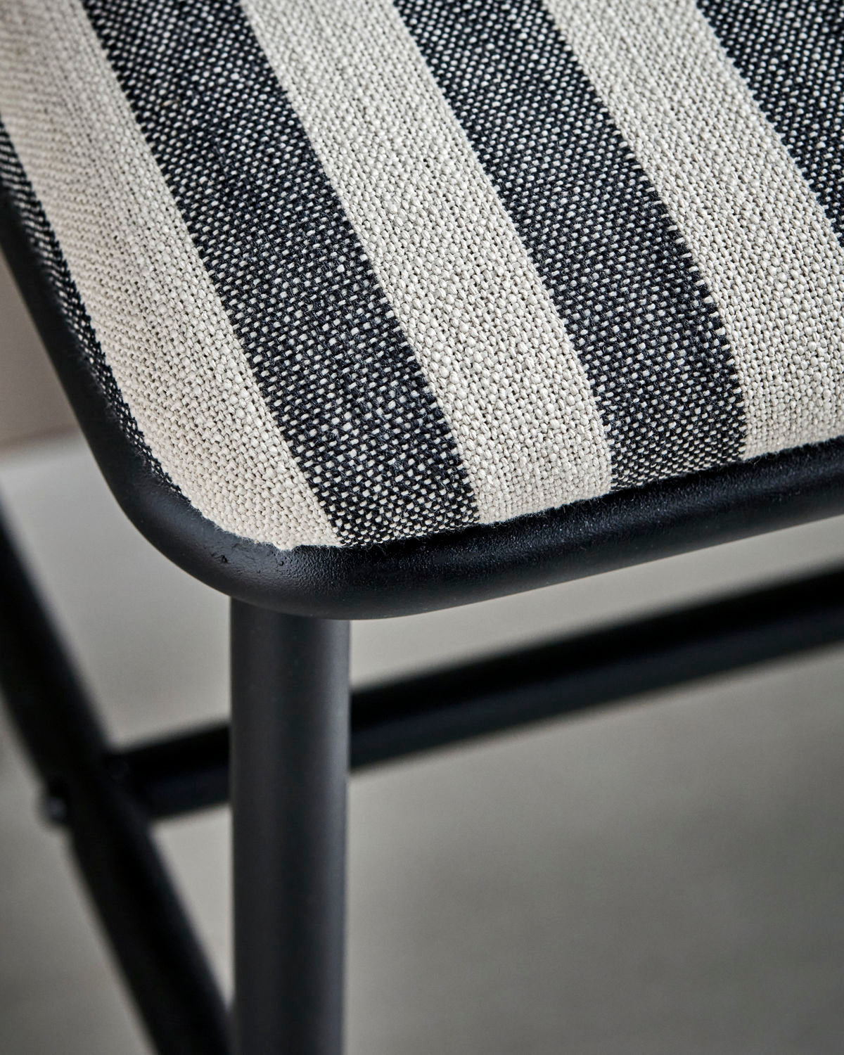 Bank Toda - schwarz / off-weiß