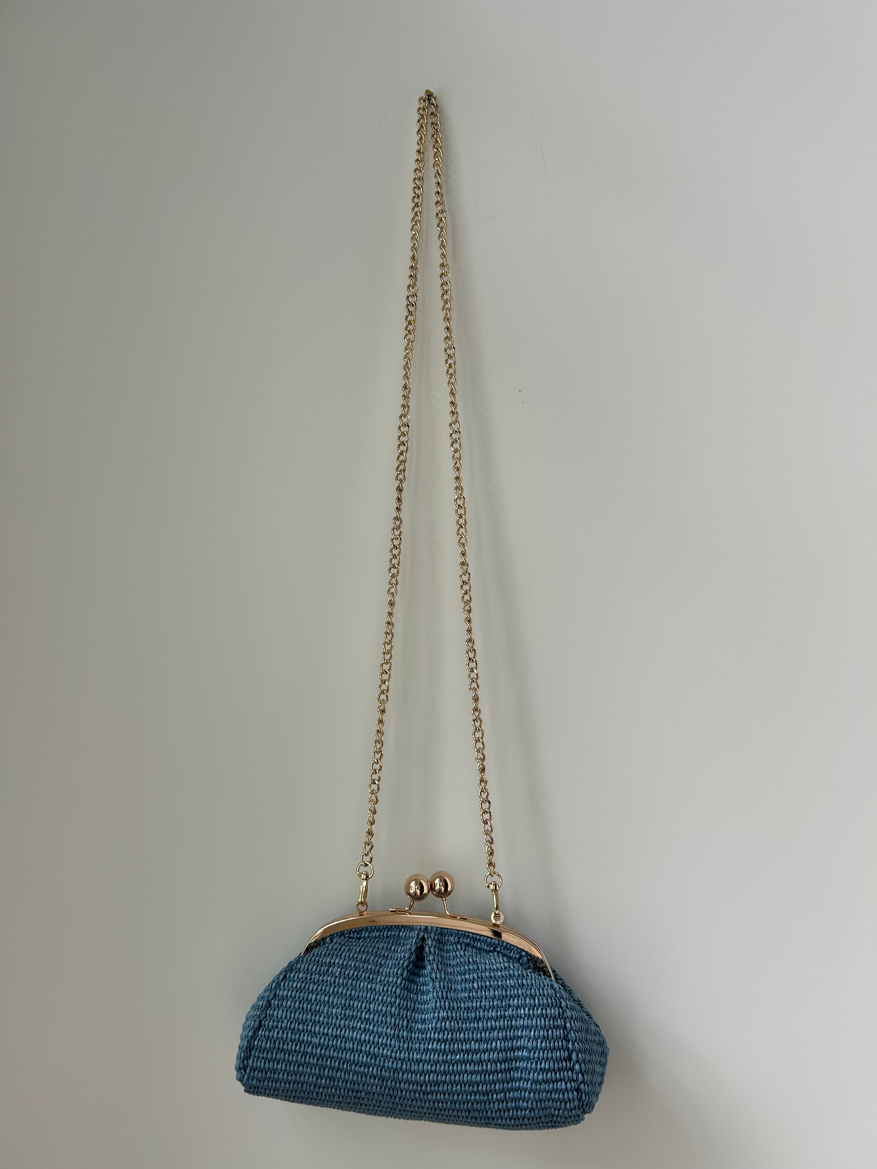 kleine Clutch im Raffia-Stil - roségold / dusty blue