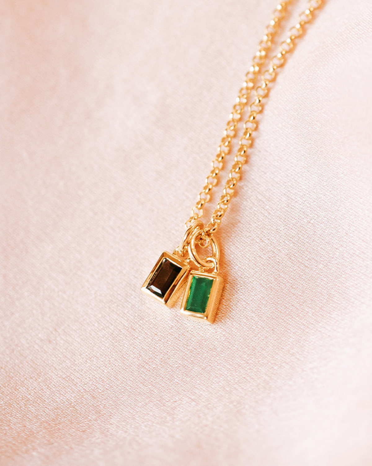 Anhänger Beloved Squared mit grünem Onyx - gold