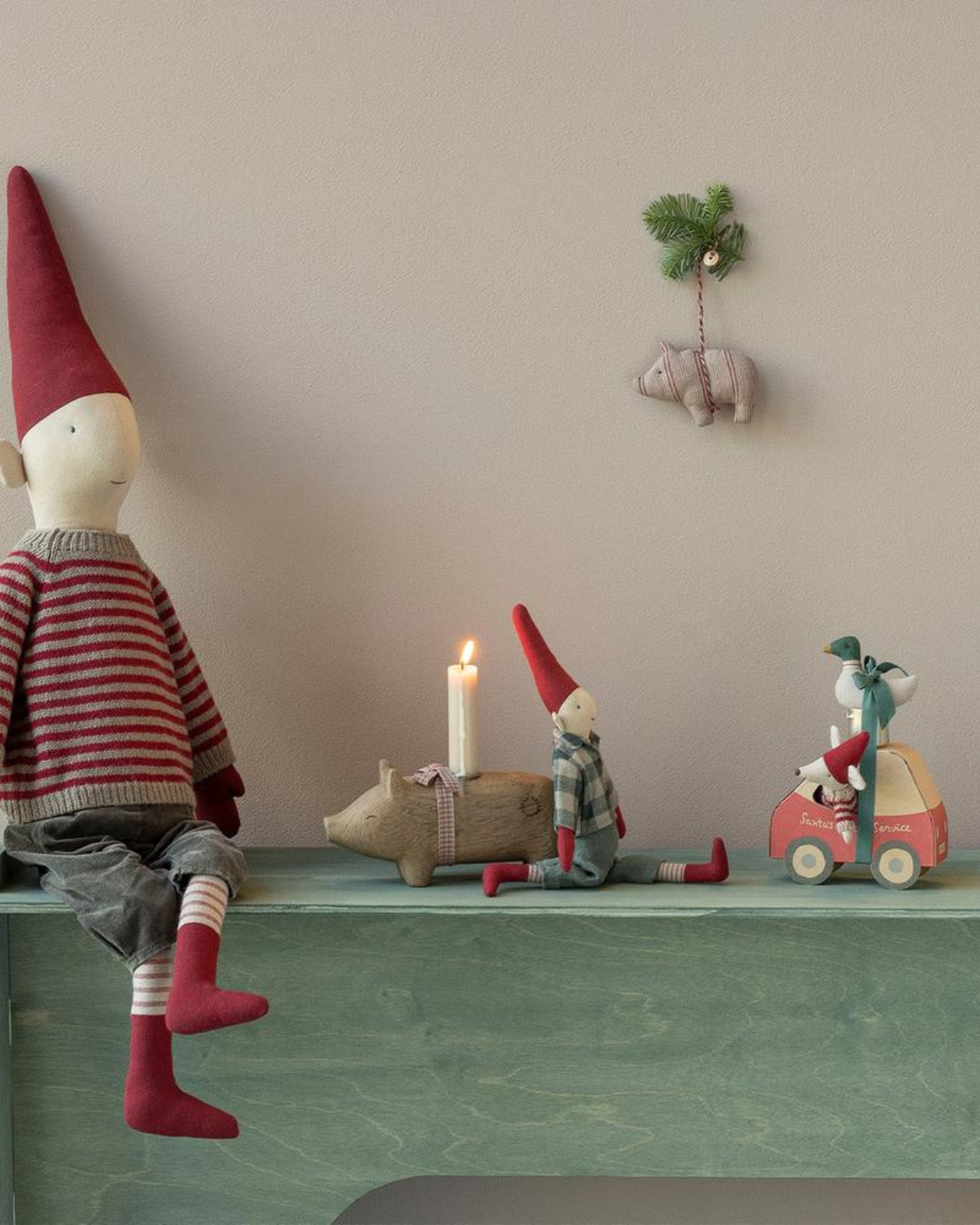 Weihnachtsmaus - Kleine Schwester in Auto-Geschenkbox