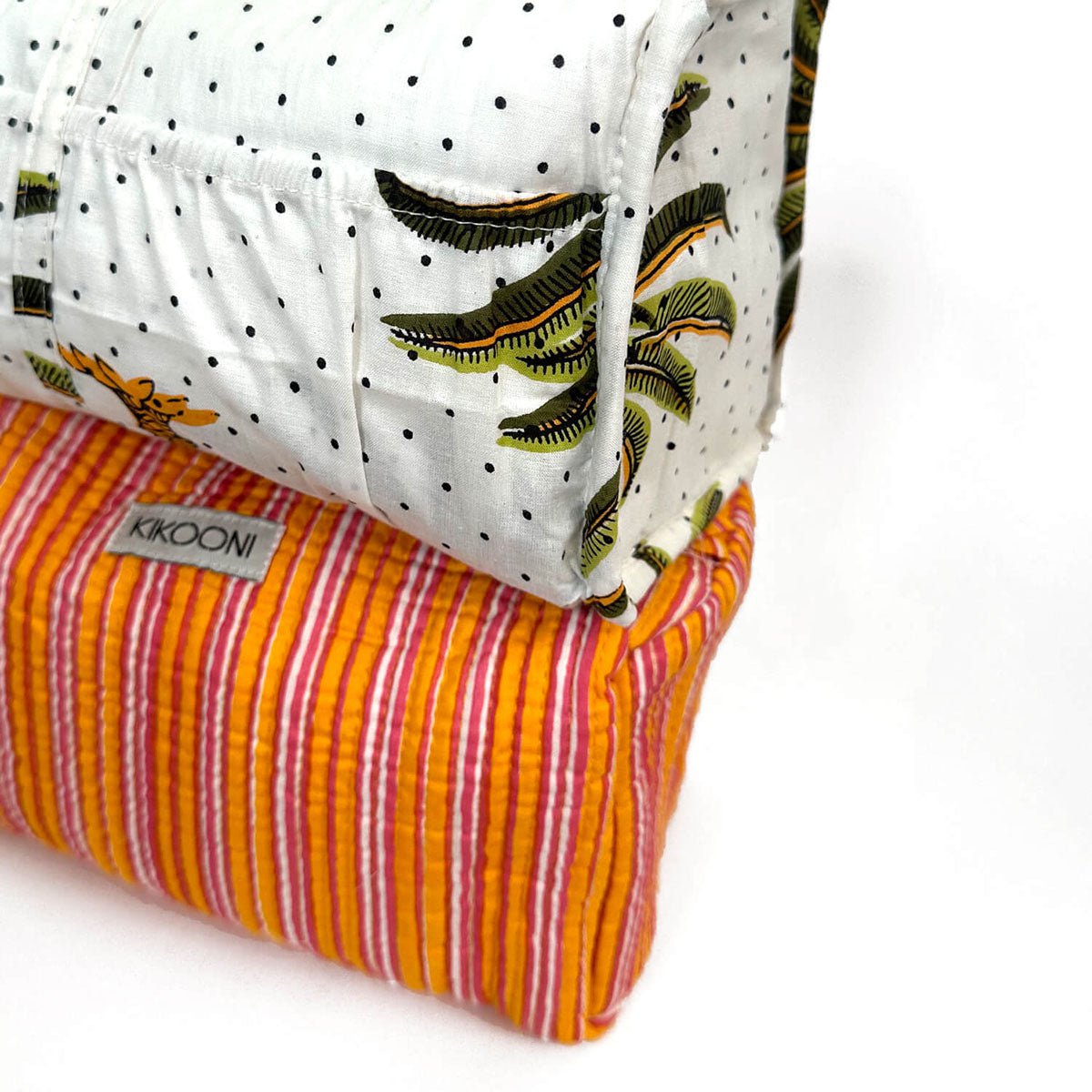 Kosmetiktasche "Stripes"