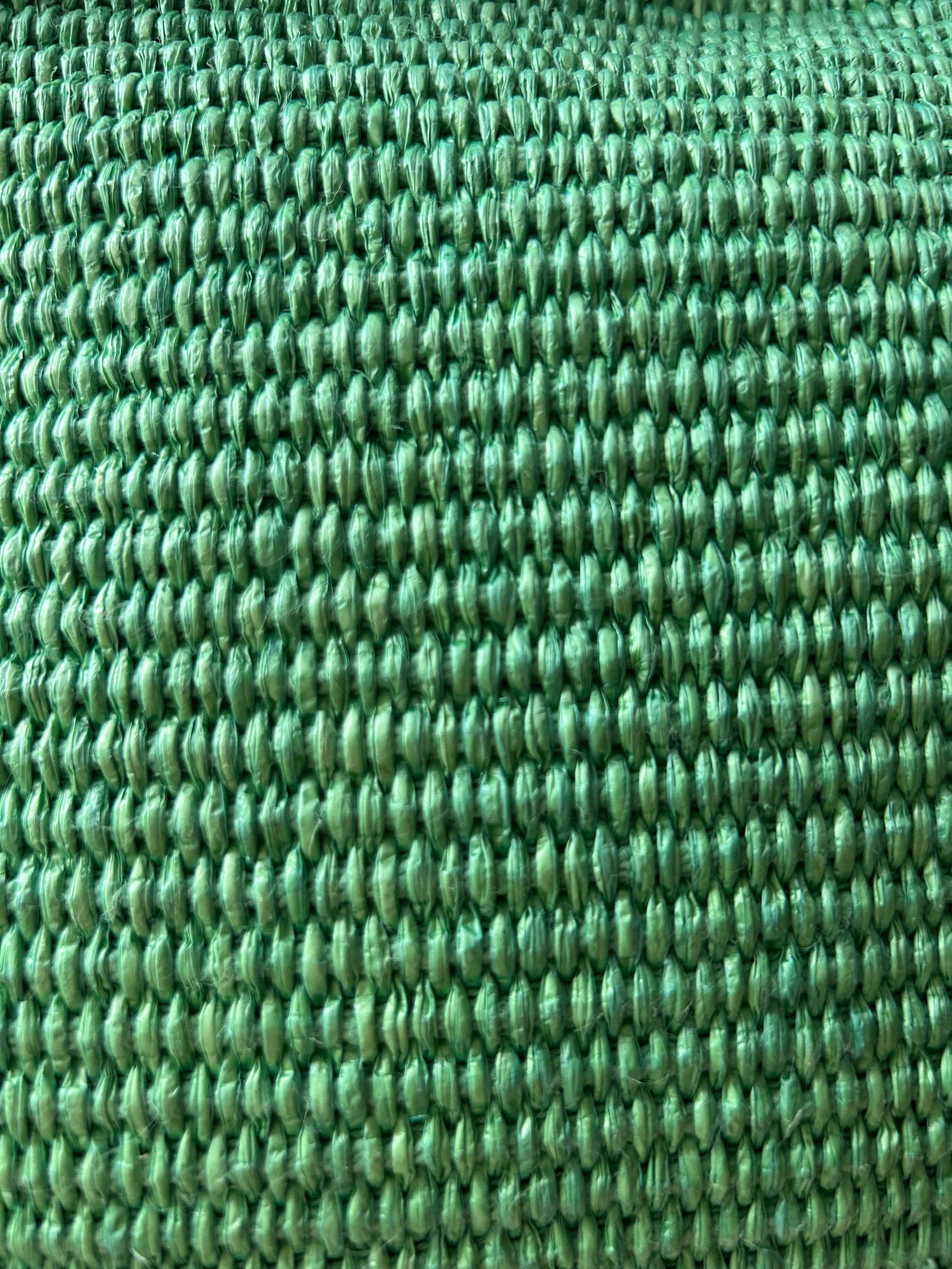Große Clutch im Raffia-Stil - silber / hellgrün