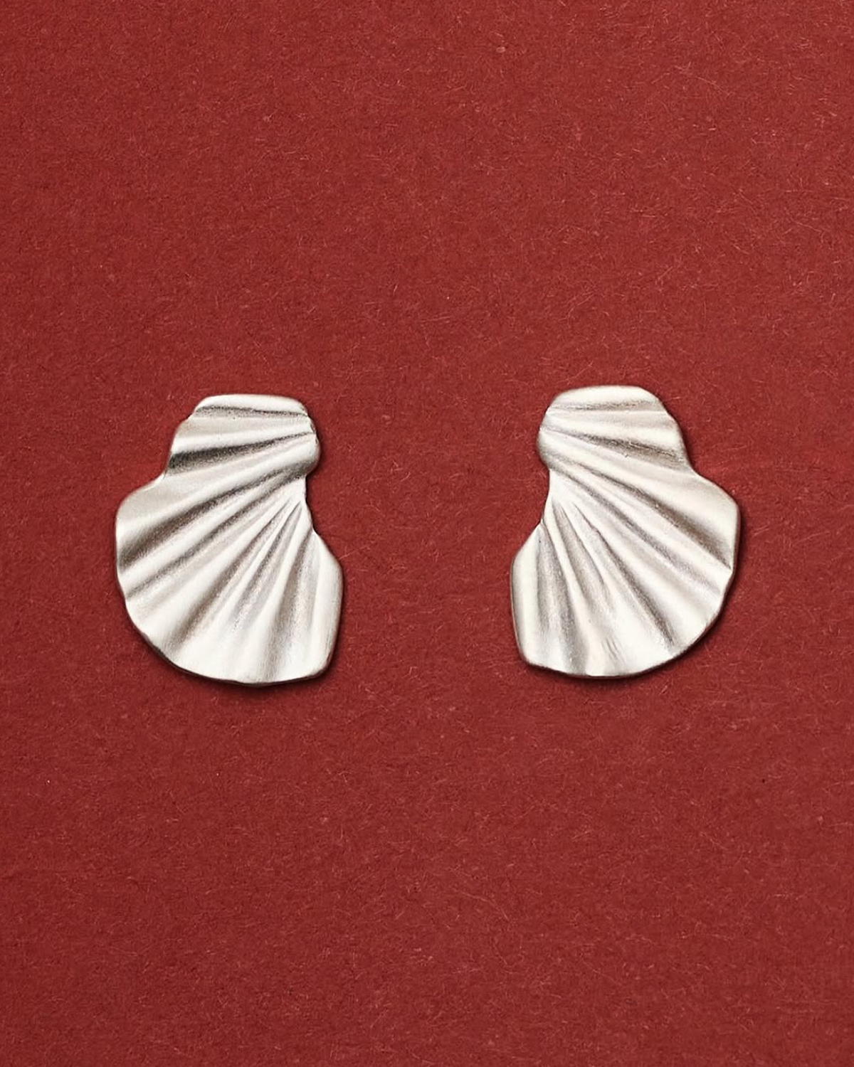 Ohrstecker Wave - silber