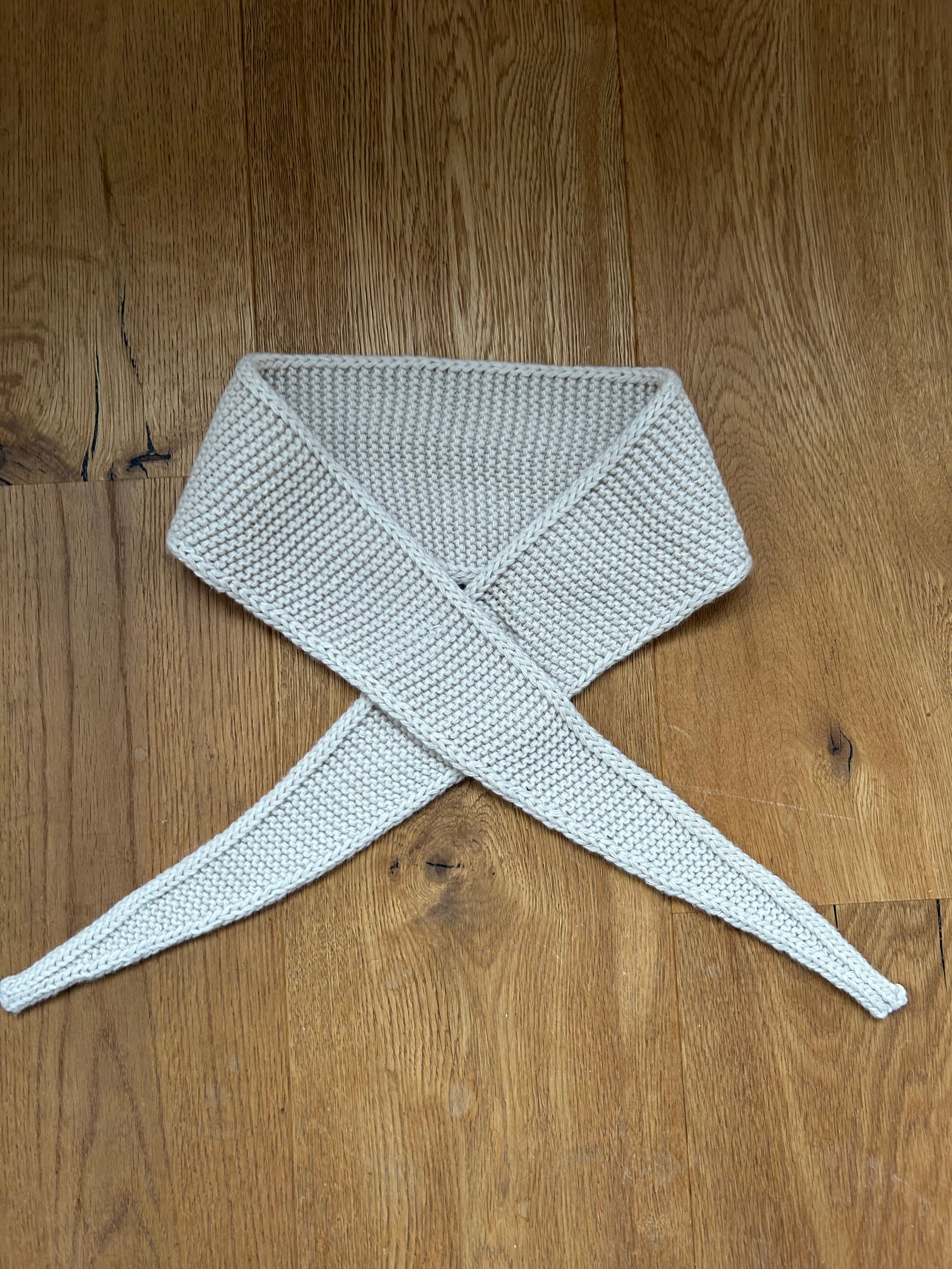 gestrickter Sophie-Schal - creme