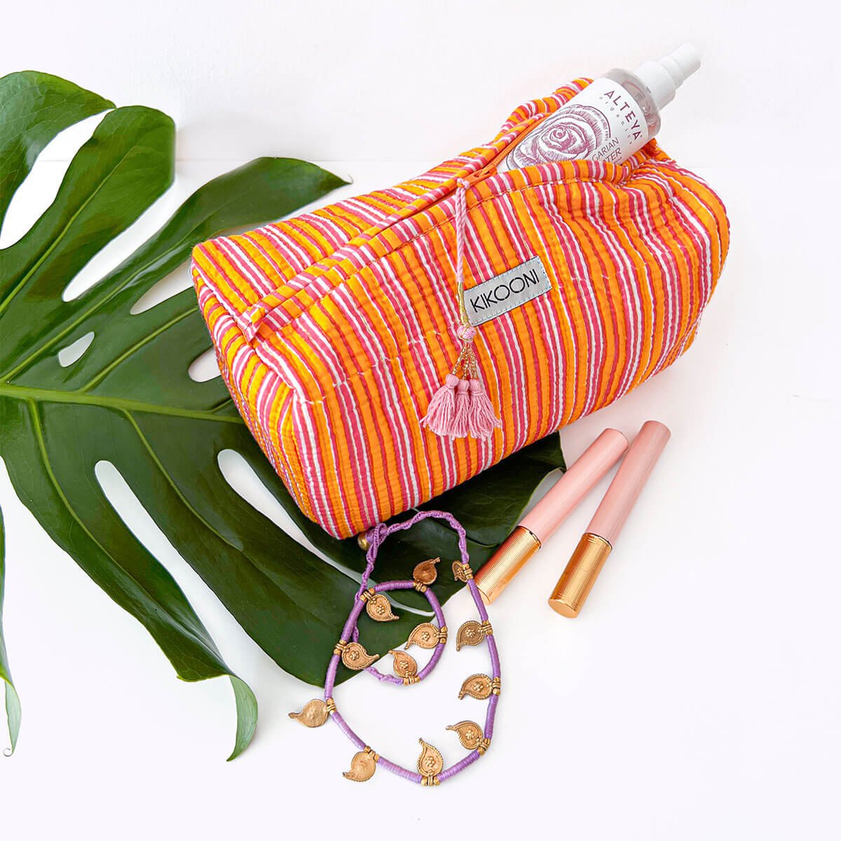 Kosmetiktasche "Stripes"