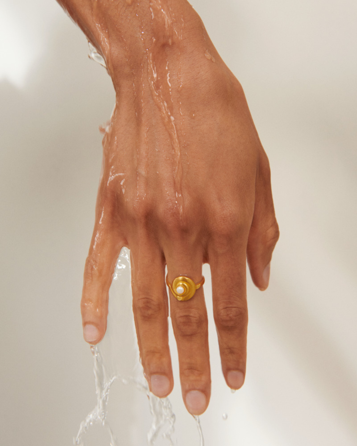 Ring Shell Flower - gold