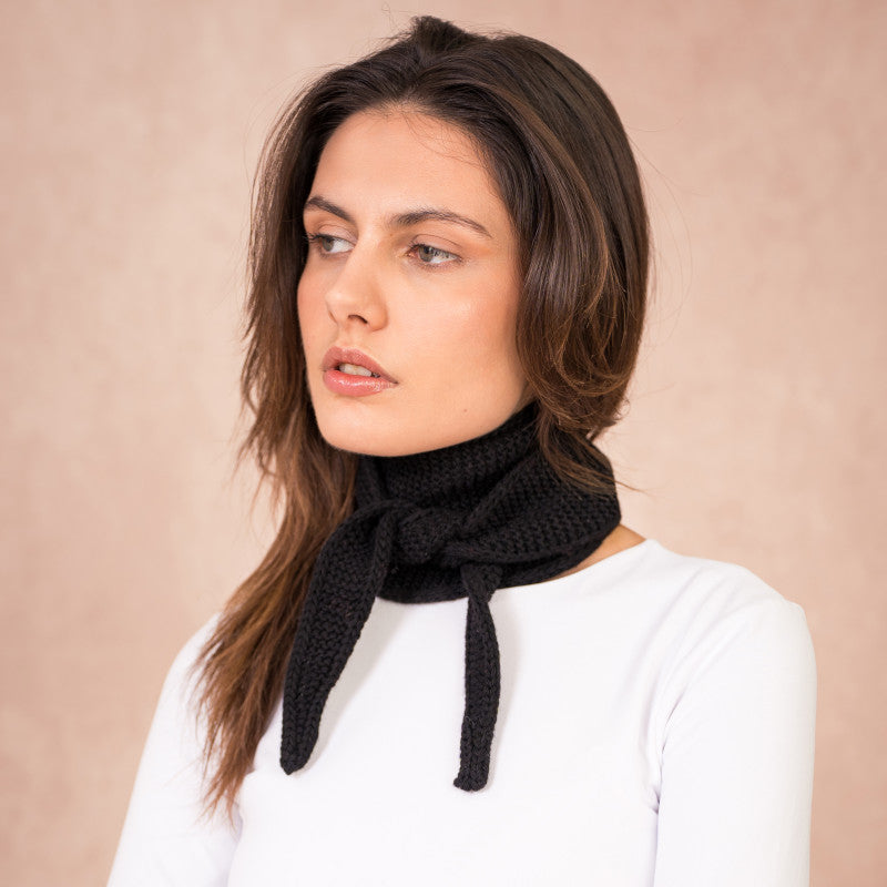 Kleiner Strickschal - schwarz