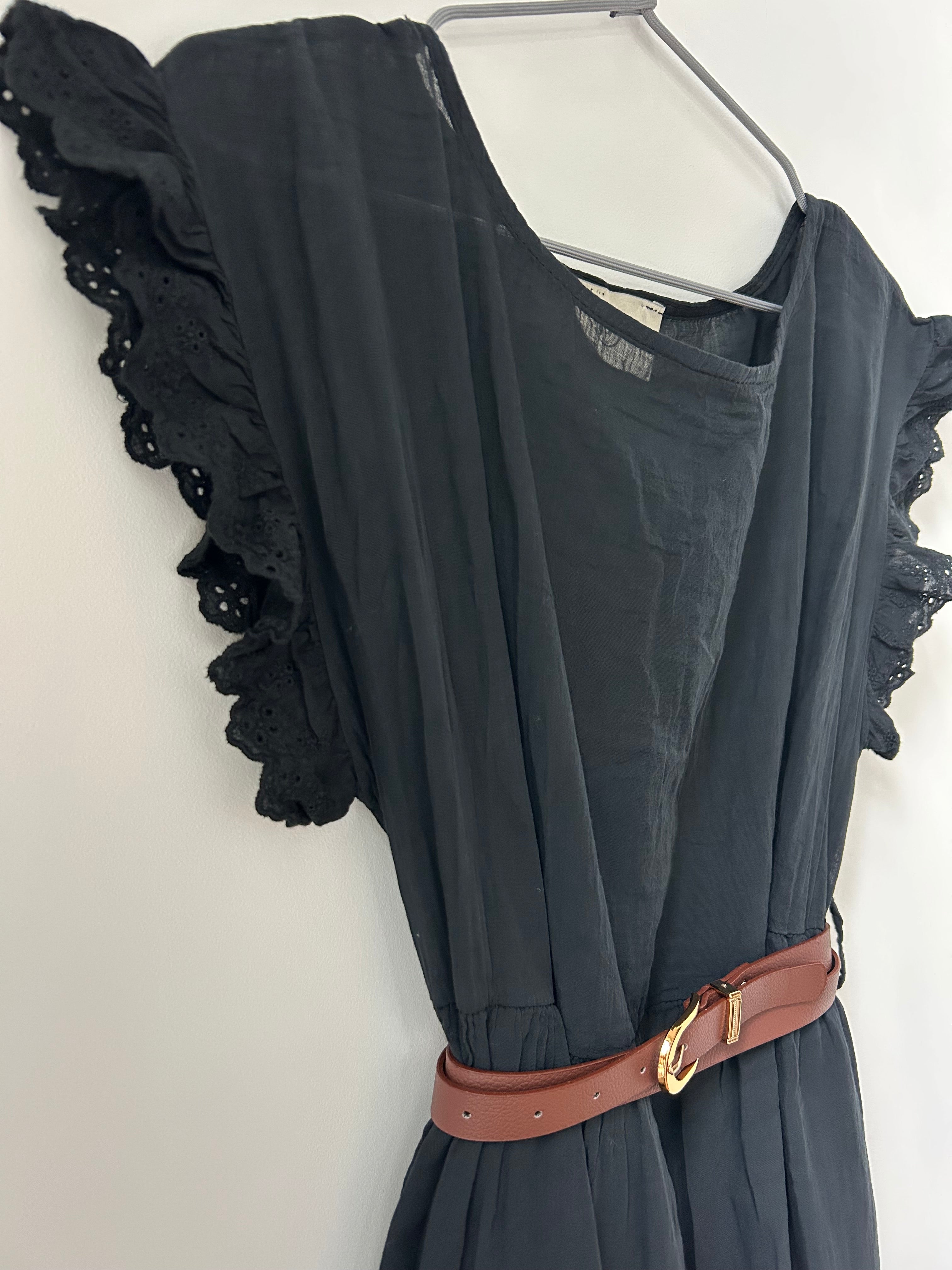 Romantisches Kleid mit Gürtel - schwarz