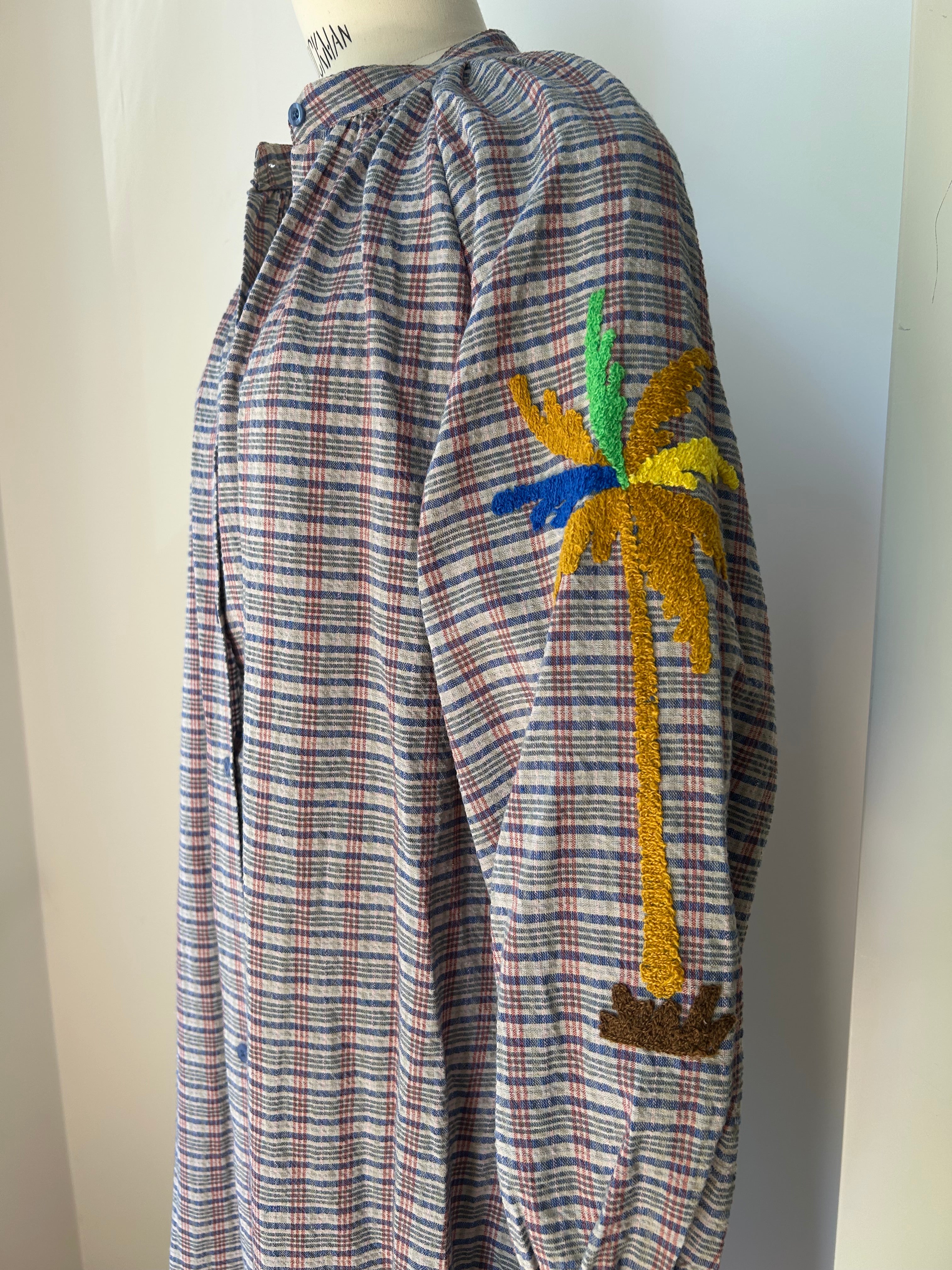 Kleid mit Palmen