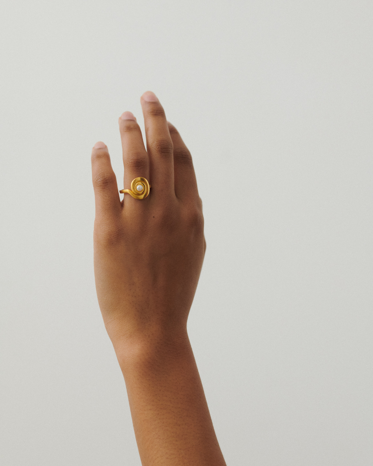 Ring Shell Flower - gold
