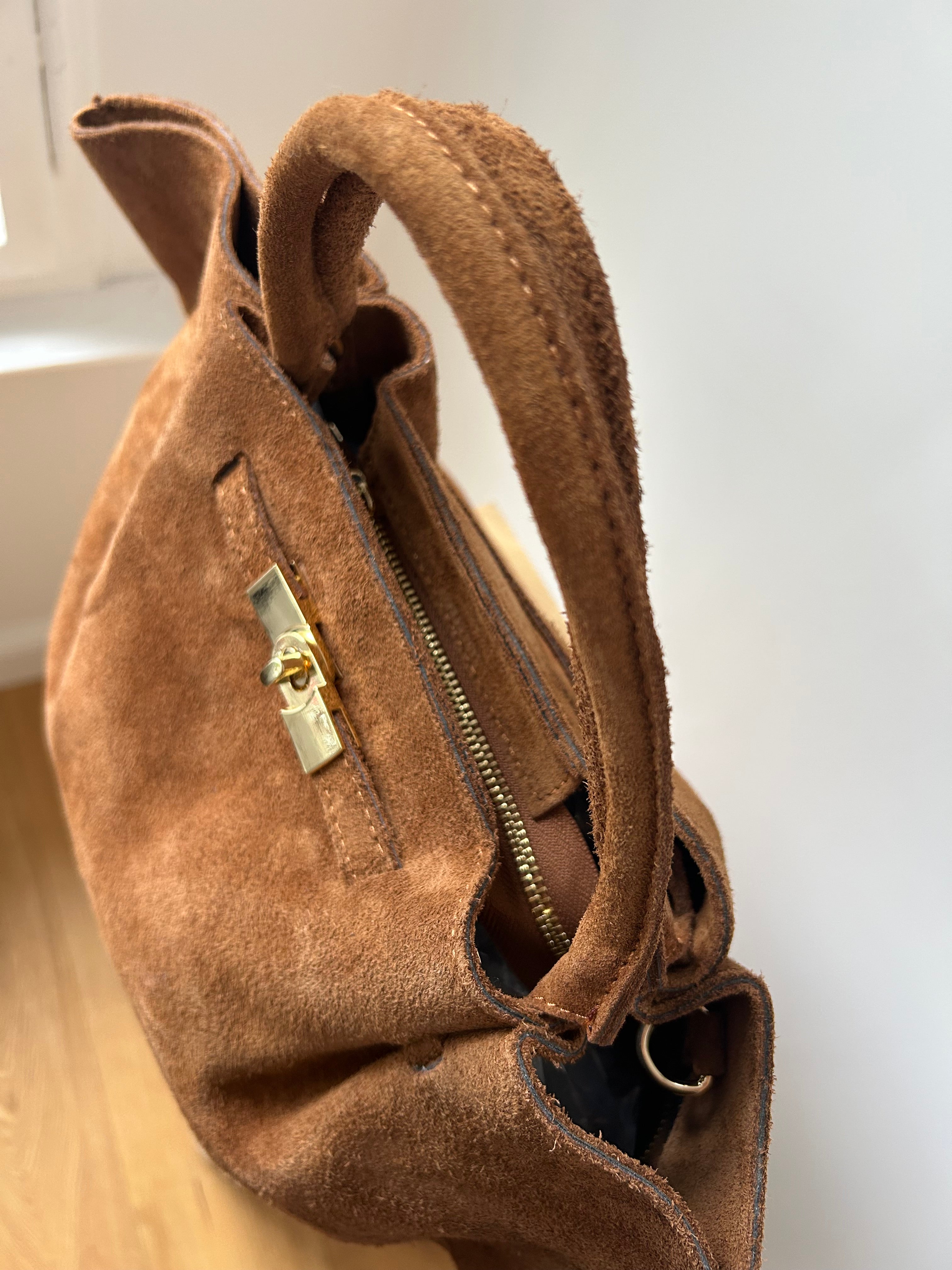 große Handtasche aus Wildleder - camel