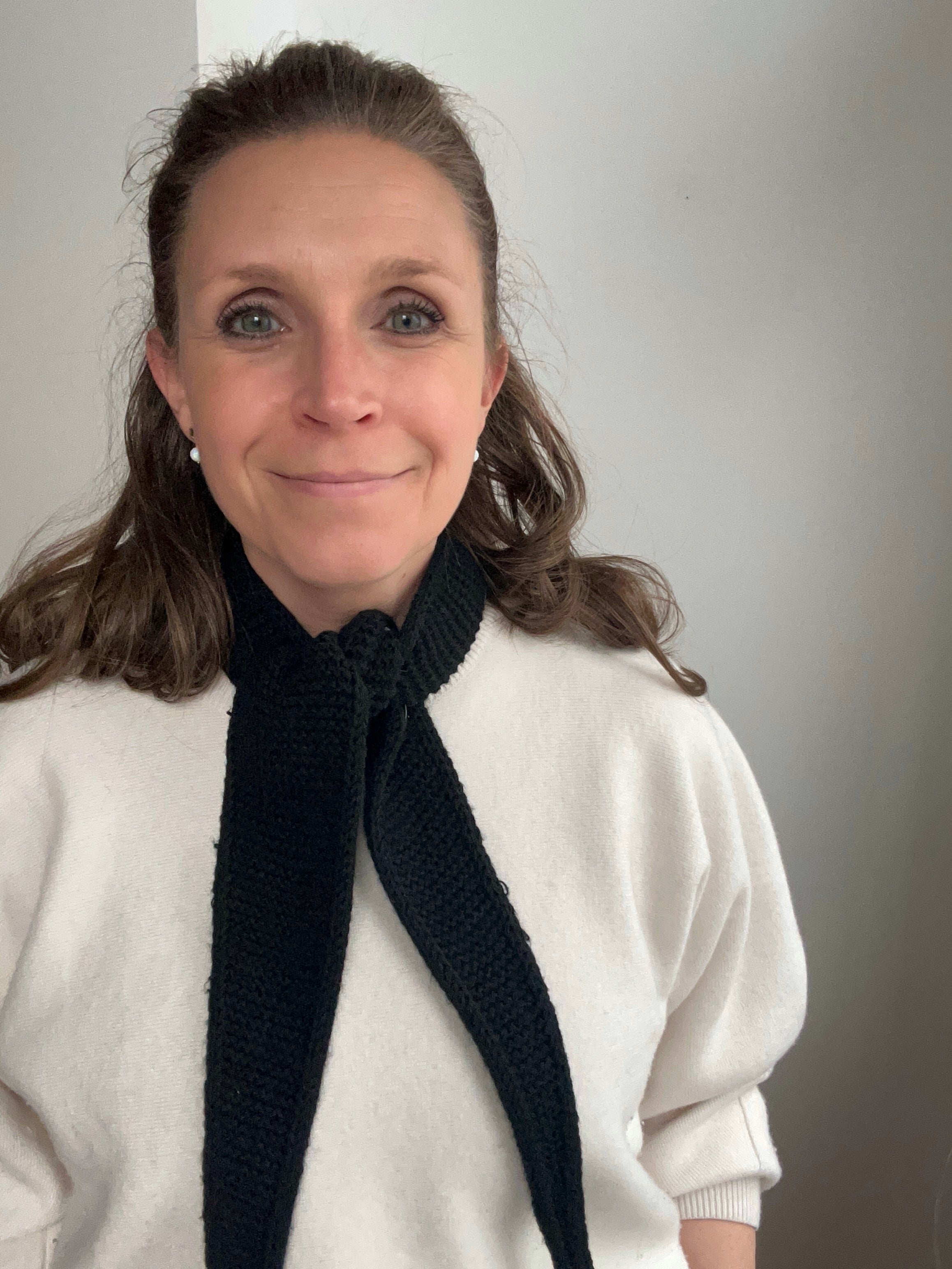 Kleiner Strick-Schal - schwarz