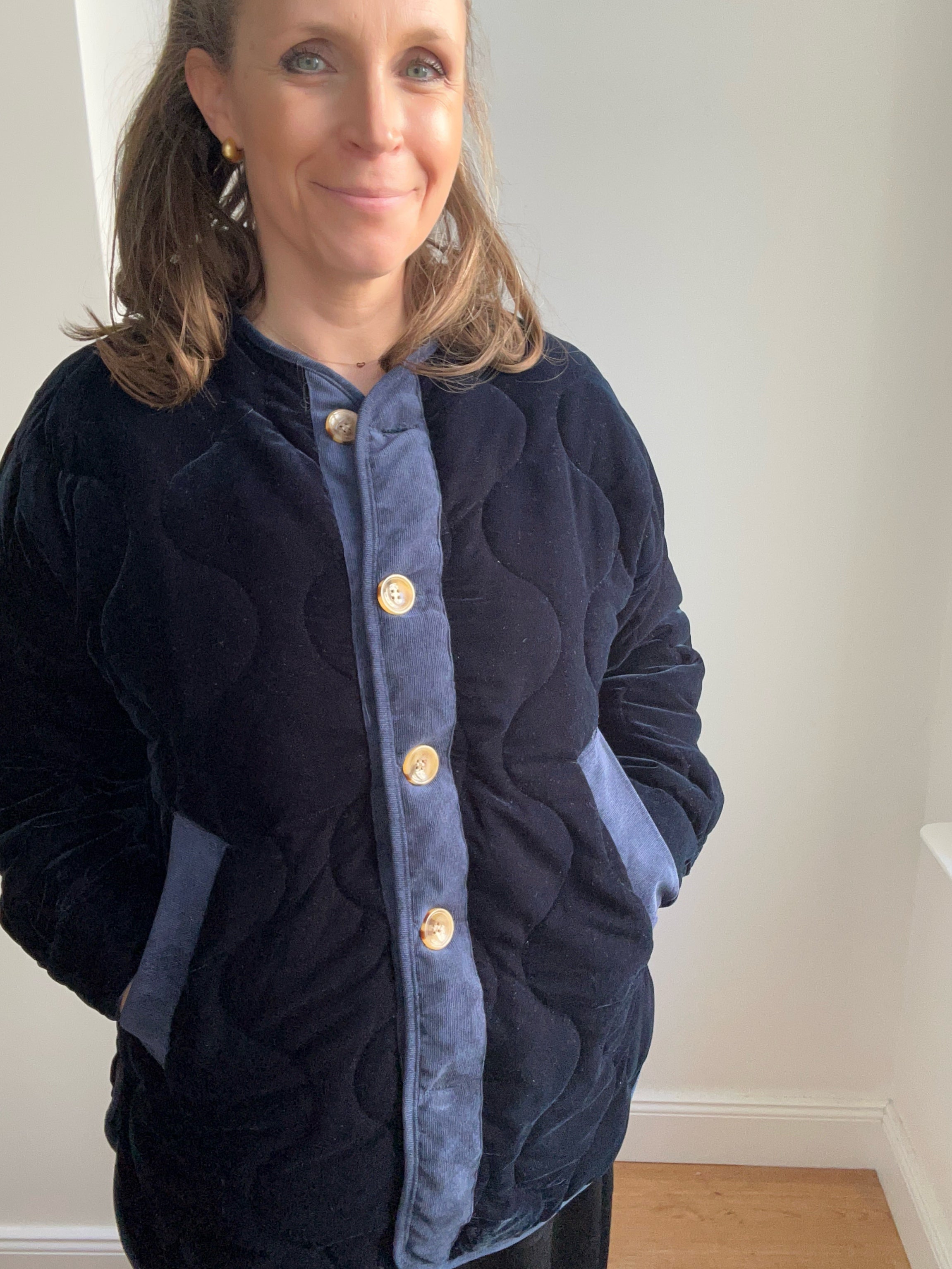 Steppjacke aus Velours - blau