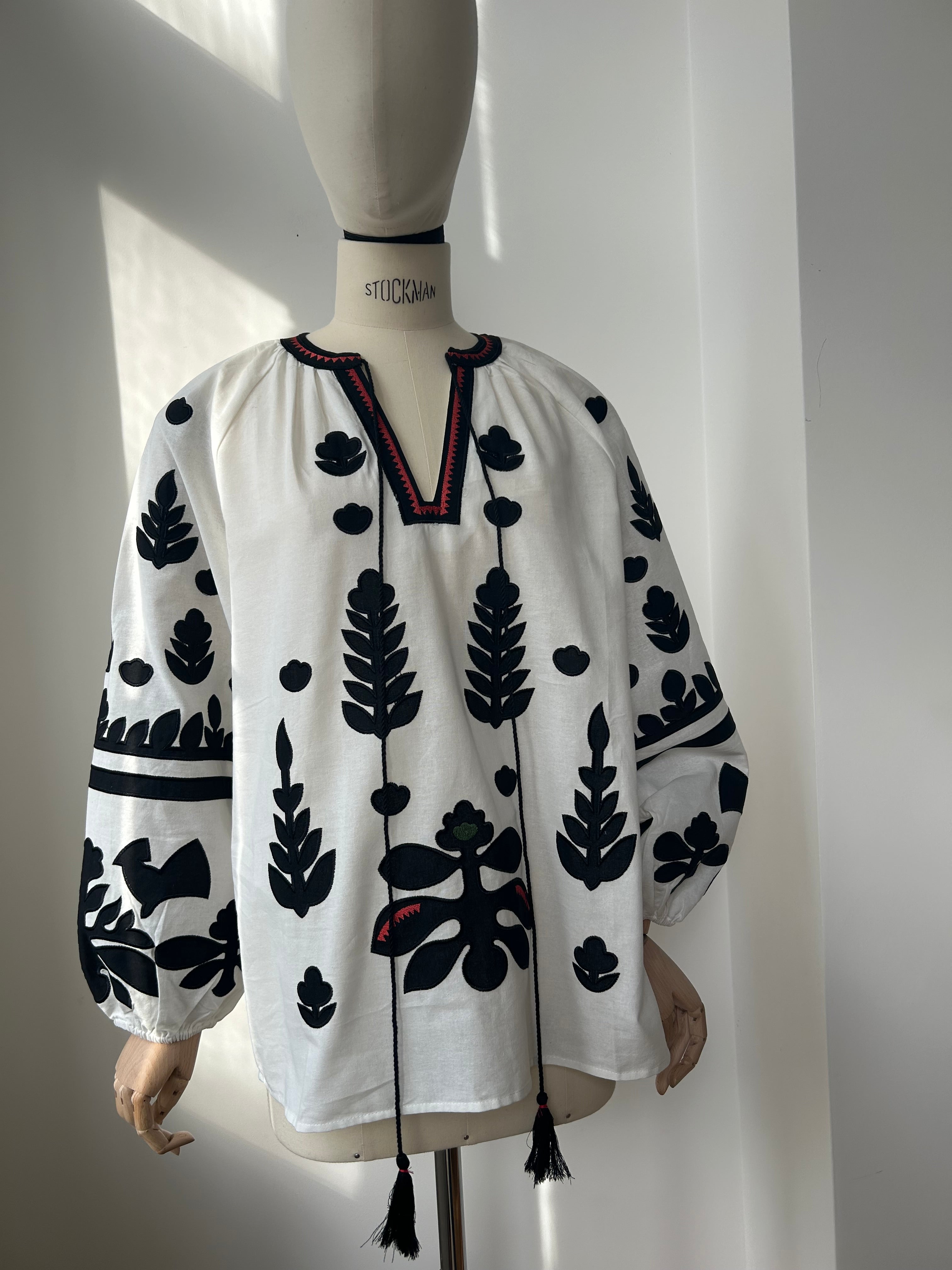 Tunika mit Stickerei - weiss