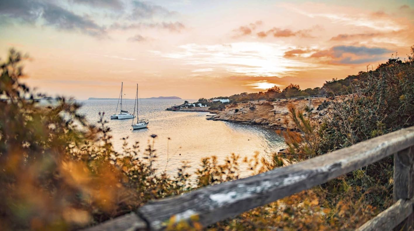 Zu Gast auf Ibiza. Sehnsuchtsorte, Originalrezepte und Geheimtipps