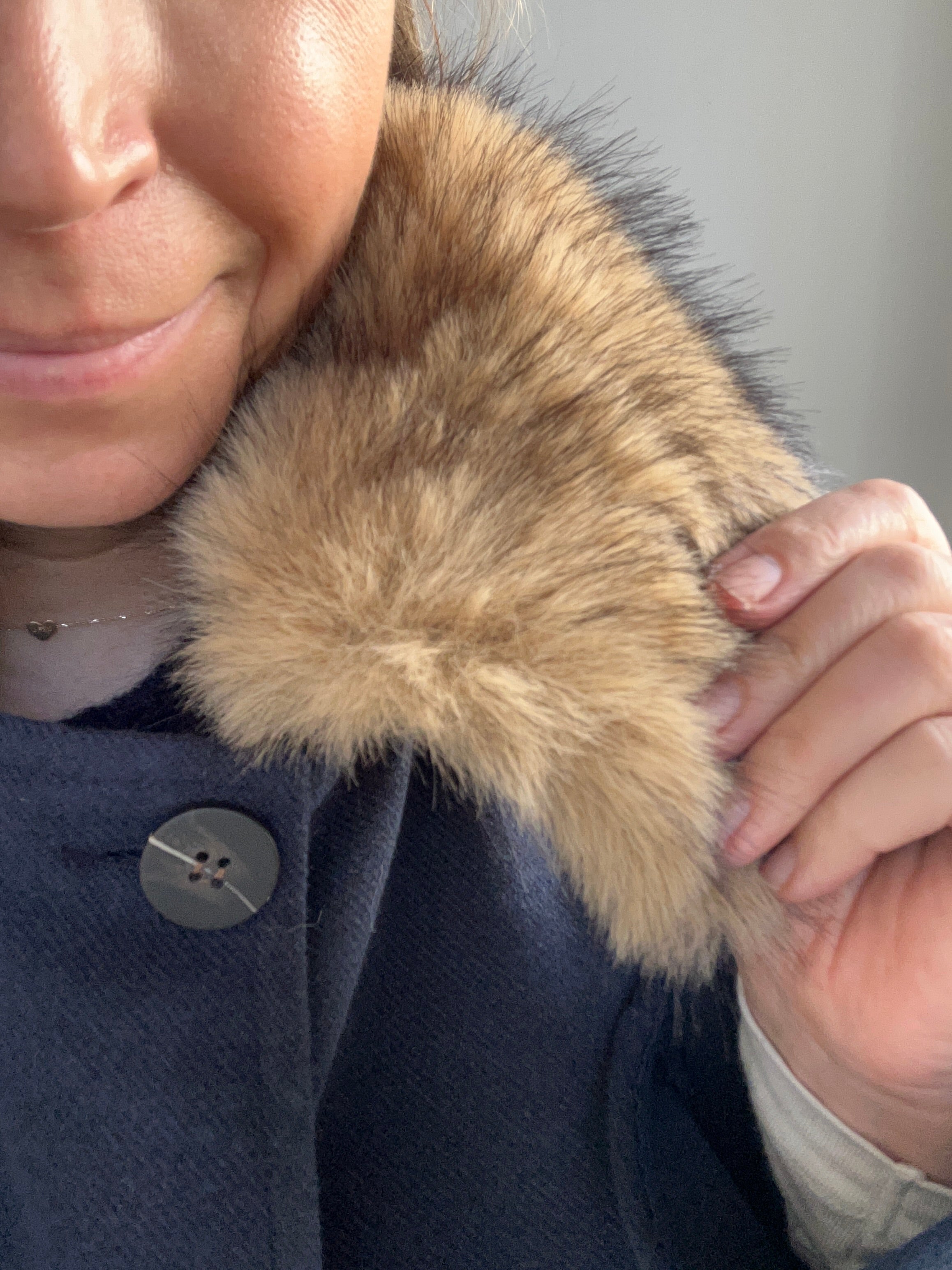 Cape-Jacke mit Faux Fellkragen zum Abknöpfen - blau
