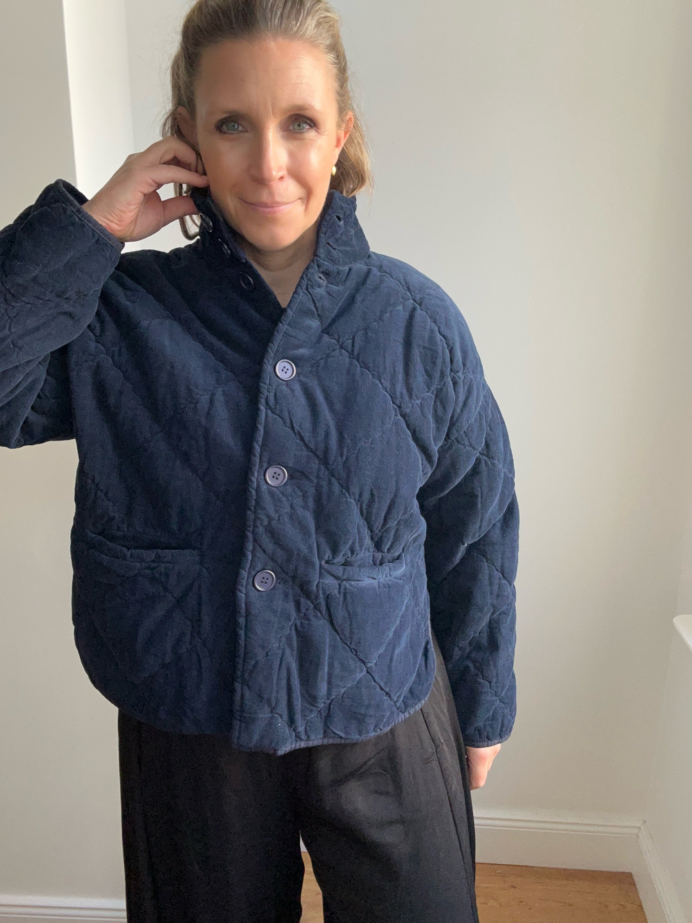 Steppjacke aus Babycord - navy