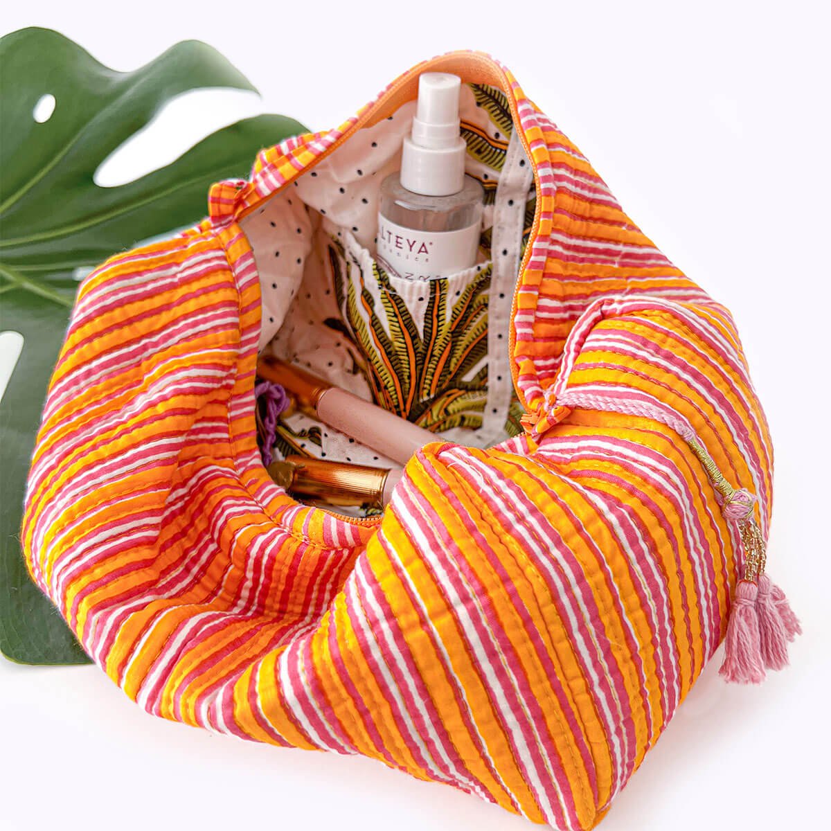 Kosmetiktasche "Stripes"