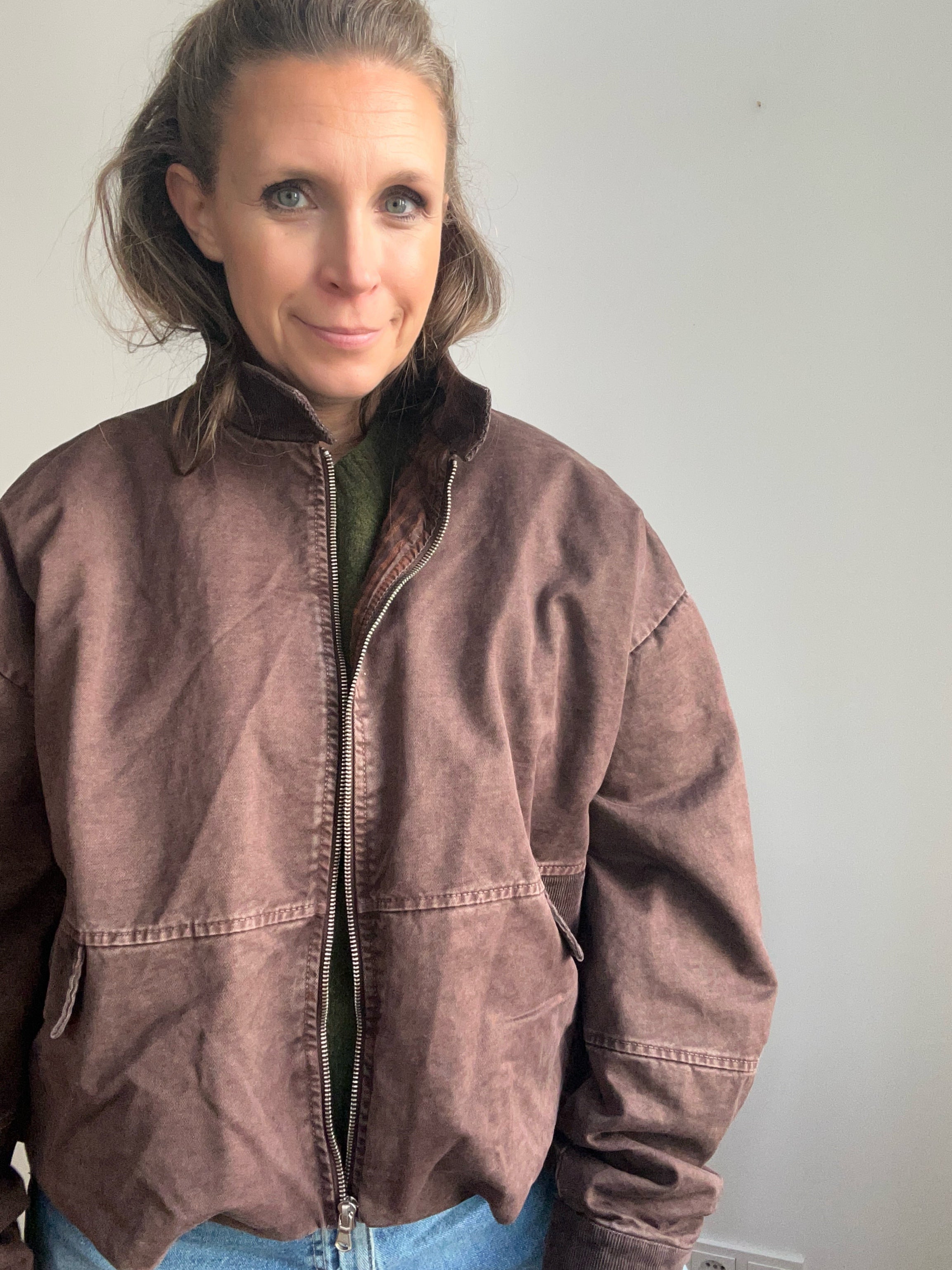 Herbstjacke mit Volumen im Barn Style - dunkelbraun