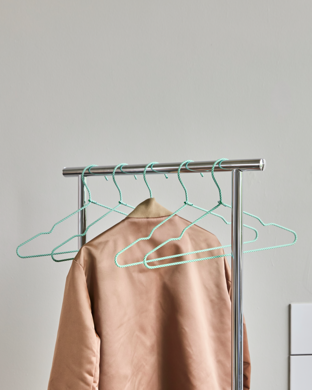 Kleiderbügel HDWire – Grün