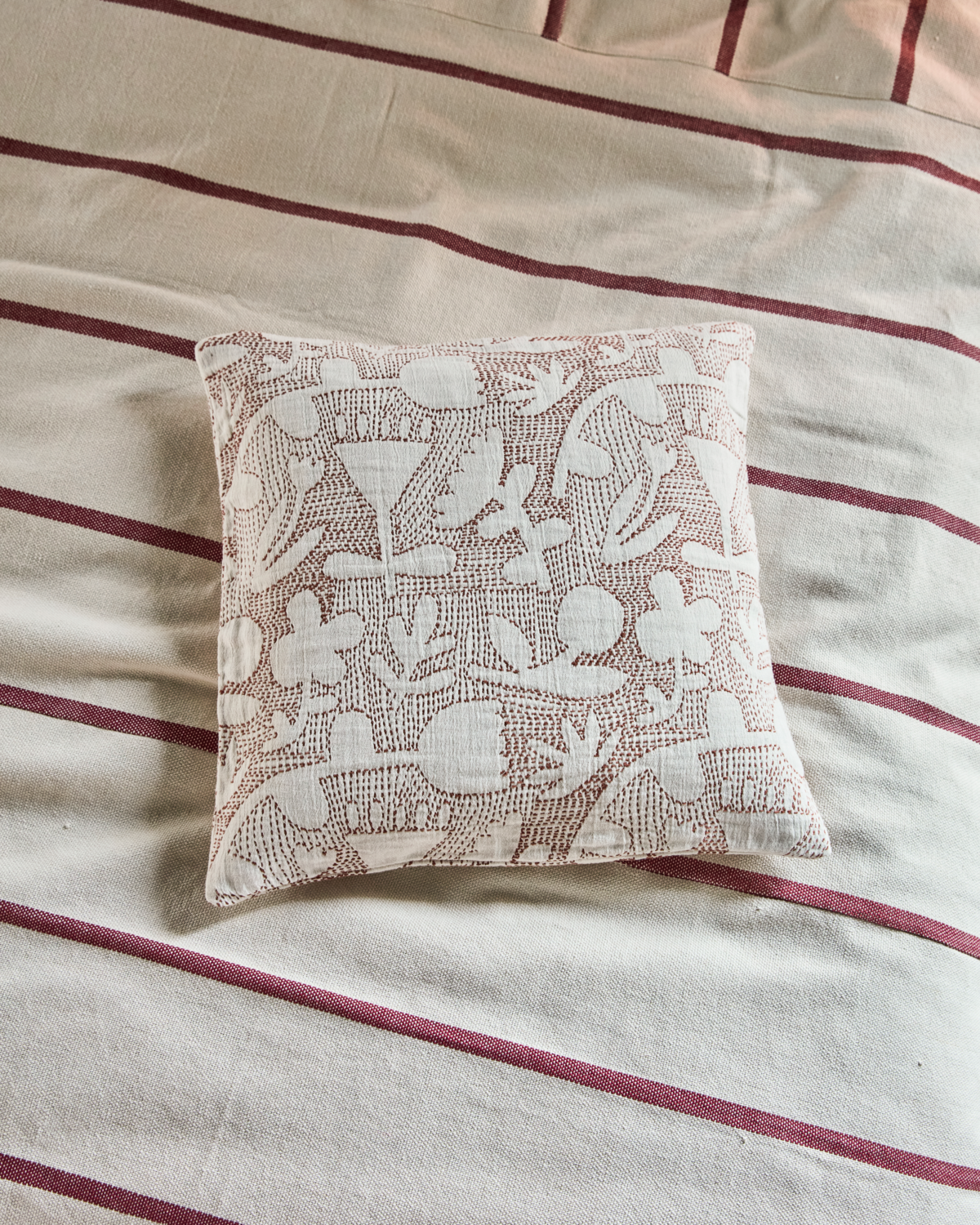 Kissenbezug Mori – Off-White / Braun 50x50