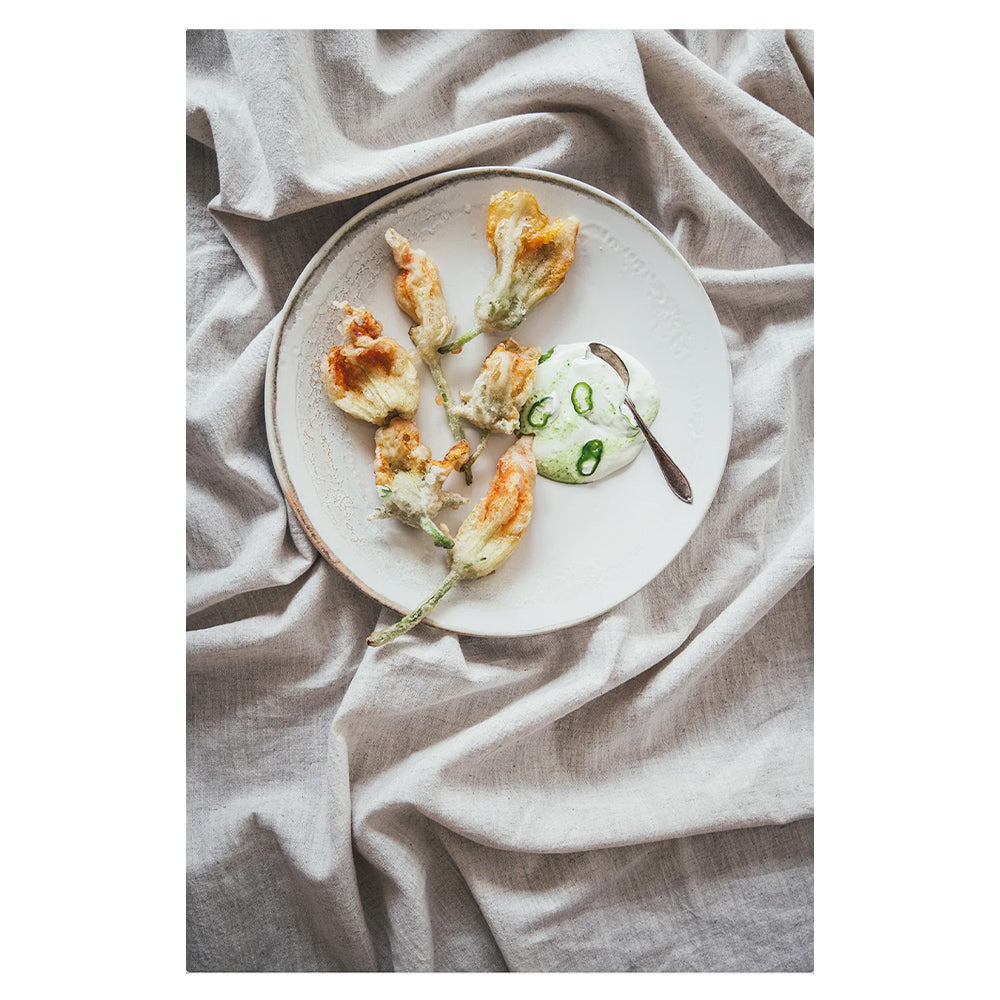 Buch - Flowers on a Plate