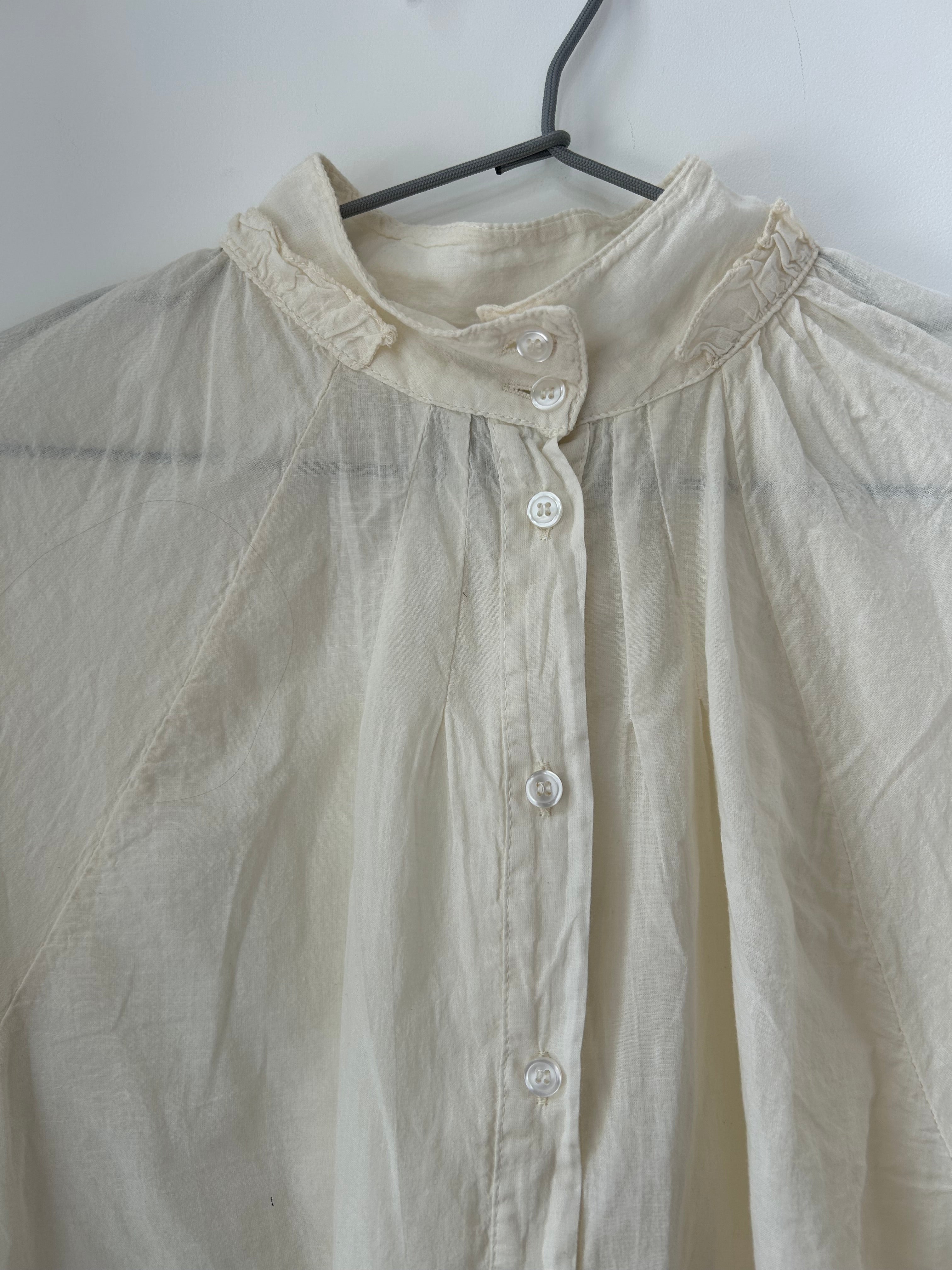 Baumwollbluse mit raffiniertem Kragen - creme