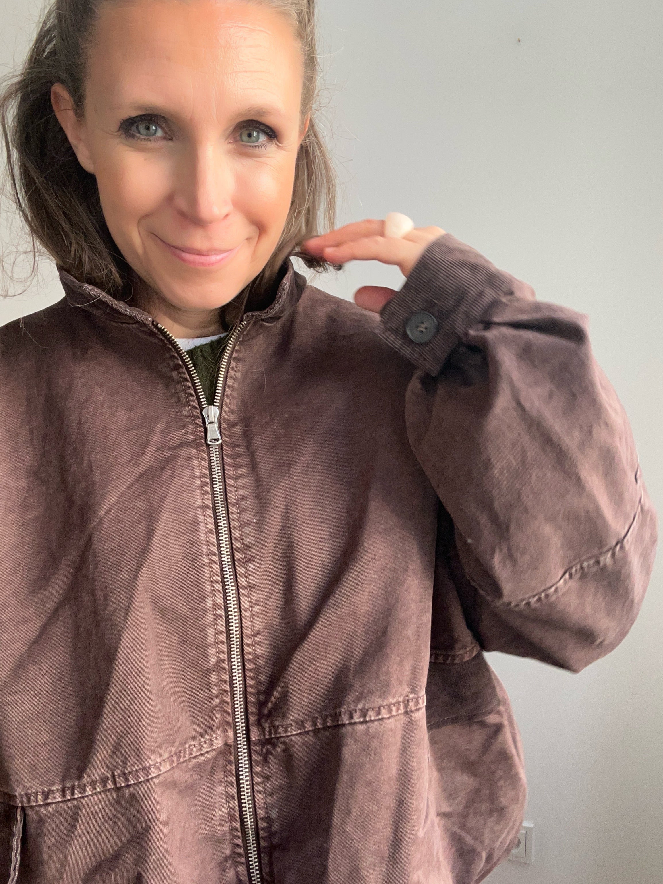 Herbstjacke mit Volumen im Barn Style - dunkelbraun