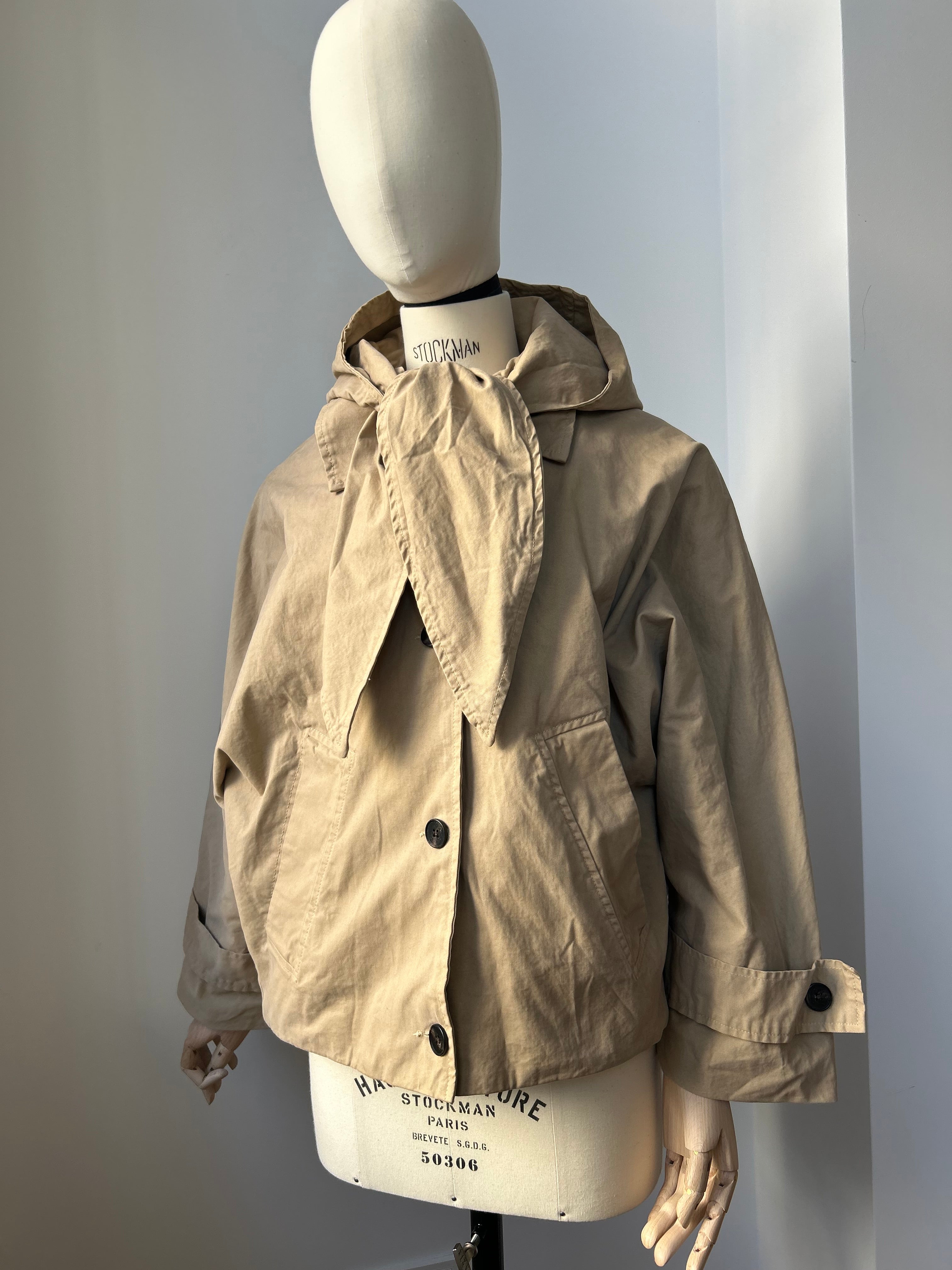 Jacke mit Kapuzenschal zum Knoten - beige