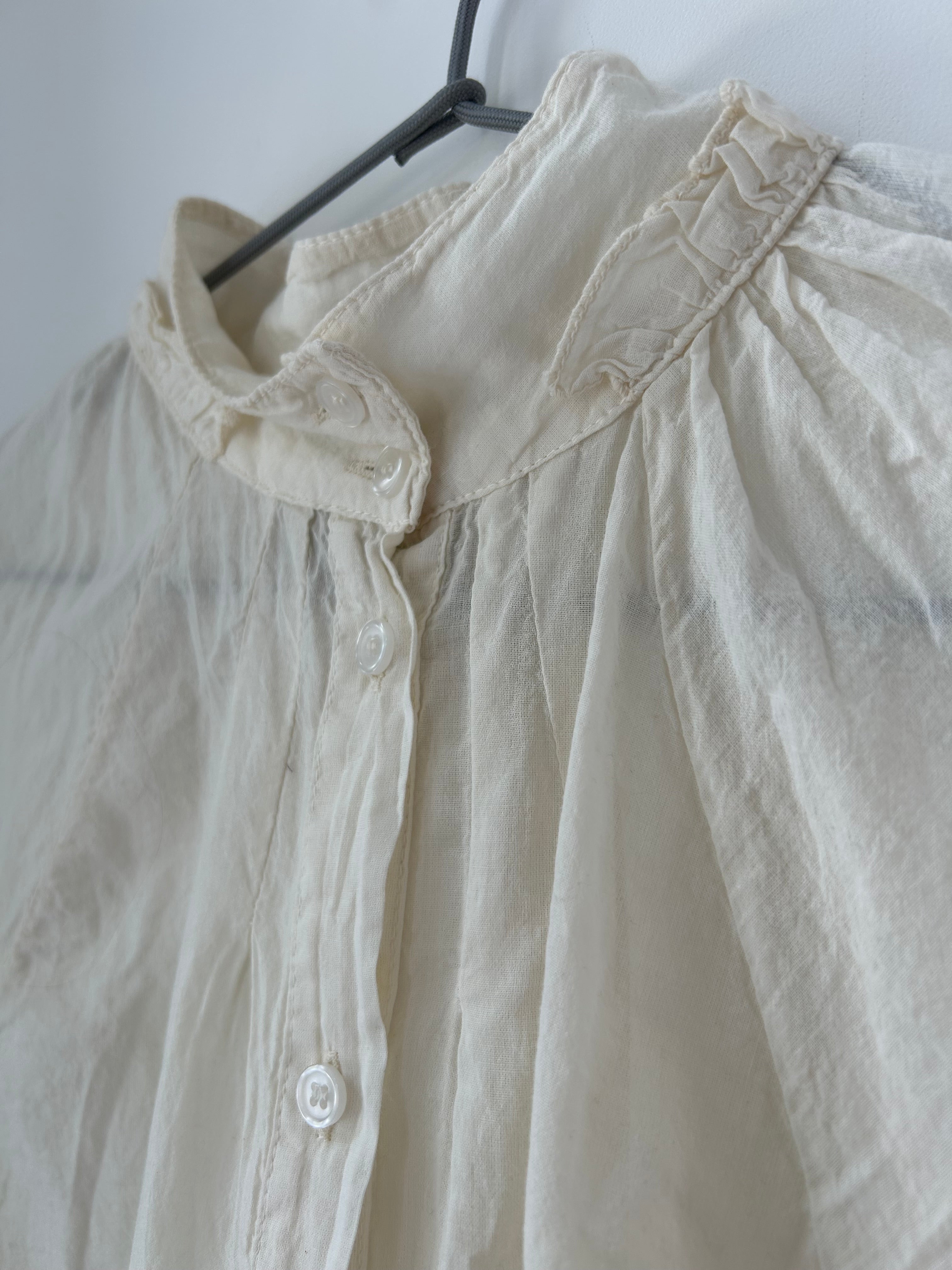 Baumwollbluse mit raffiniertem Kragen - creme