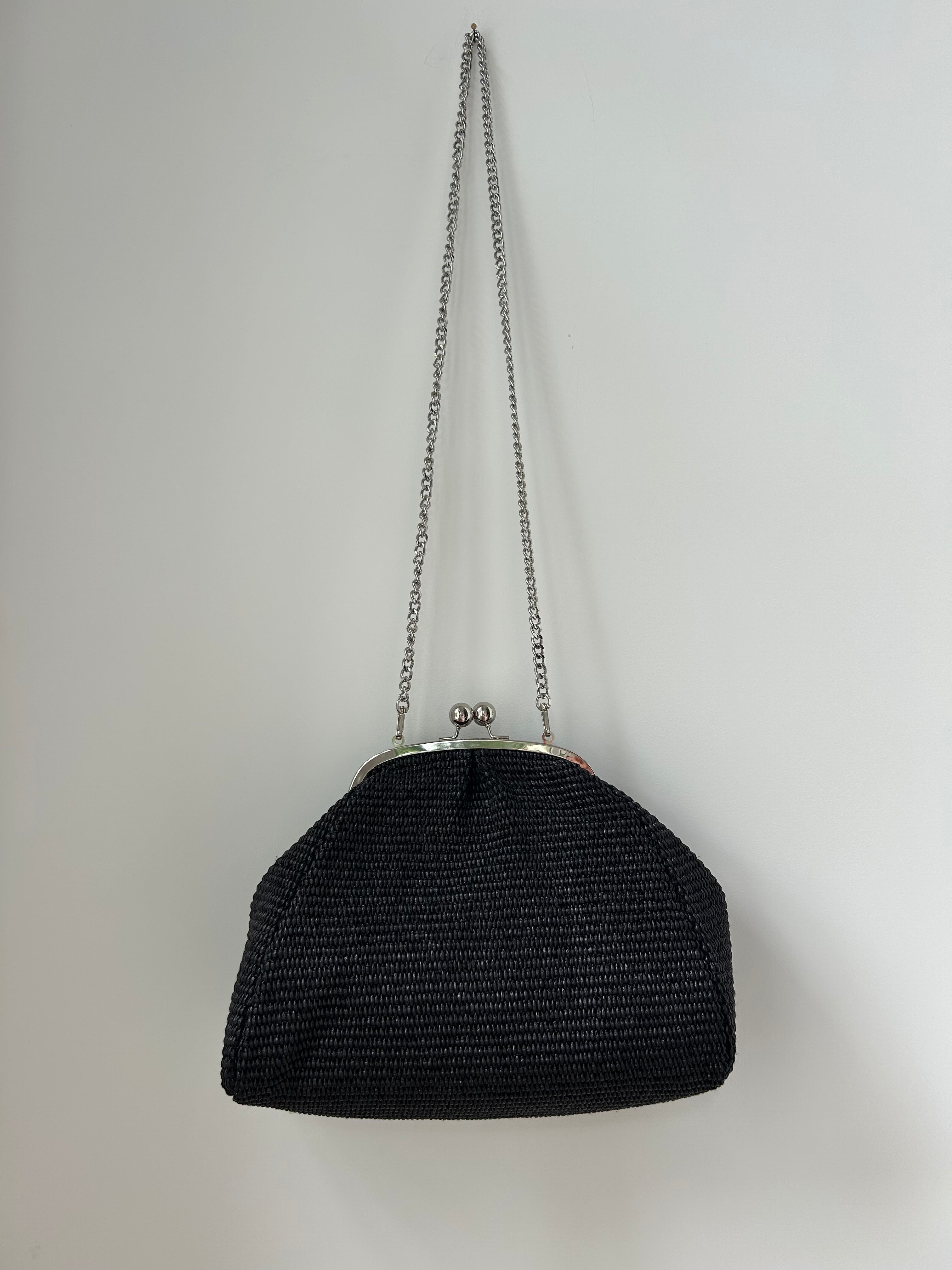 Große Clutch im Raffia-Stil - silber / schwarz