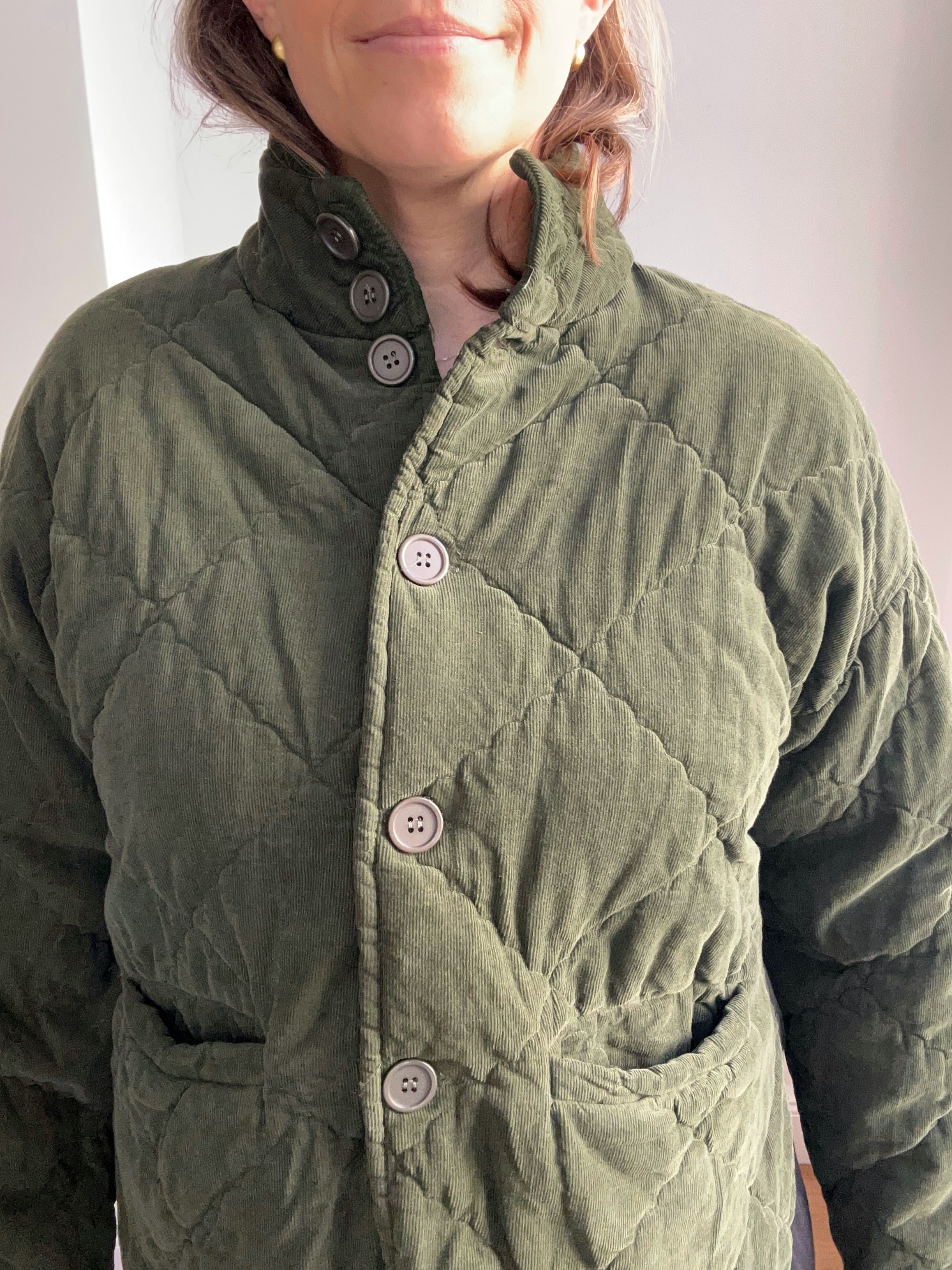 Steppjacke aus Babycord - grün