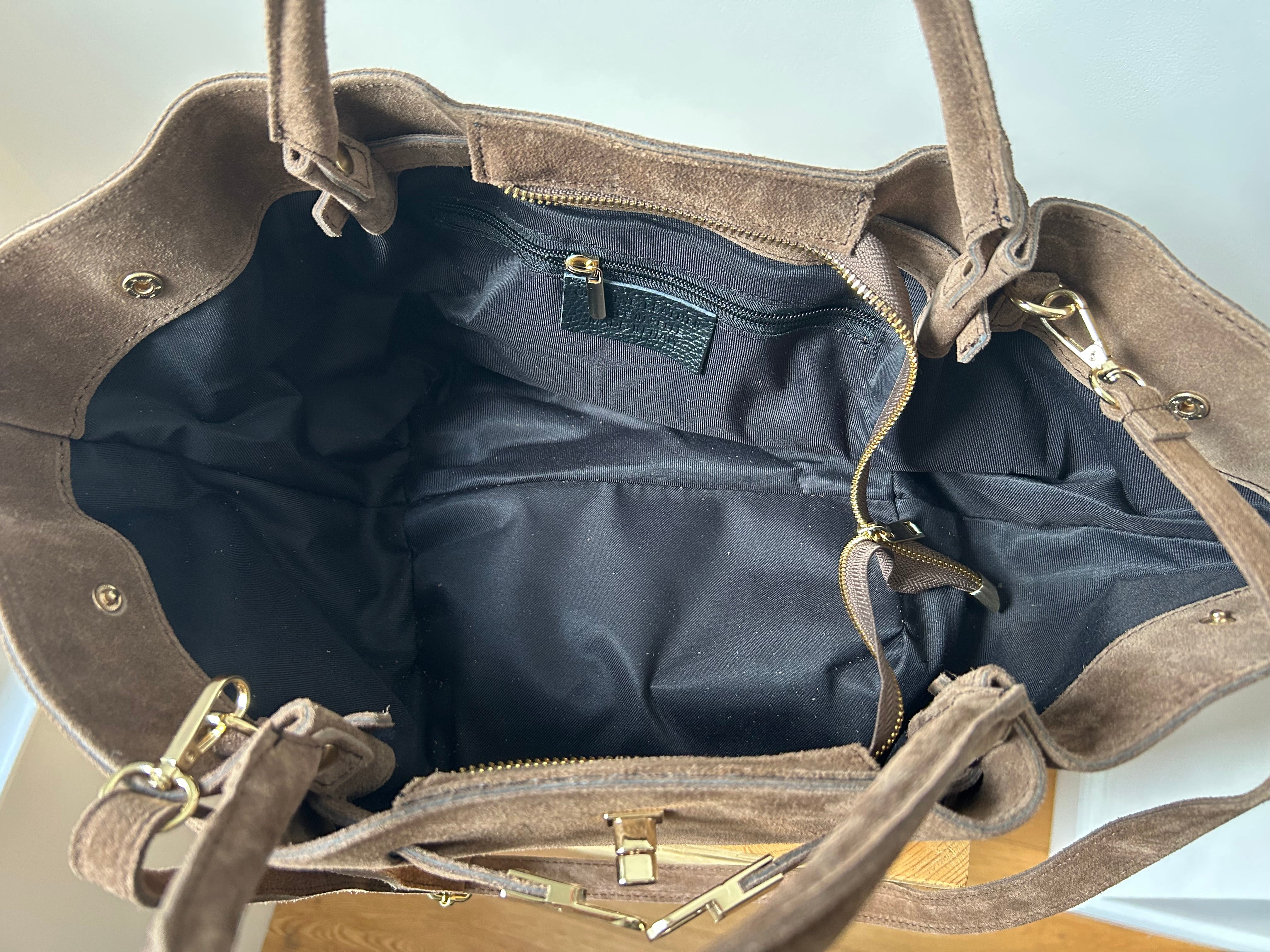 große Handtasche aus Wildleder - sandbraun
