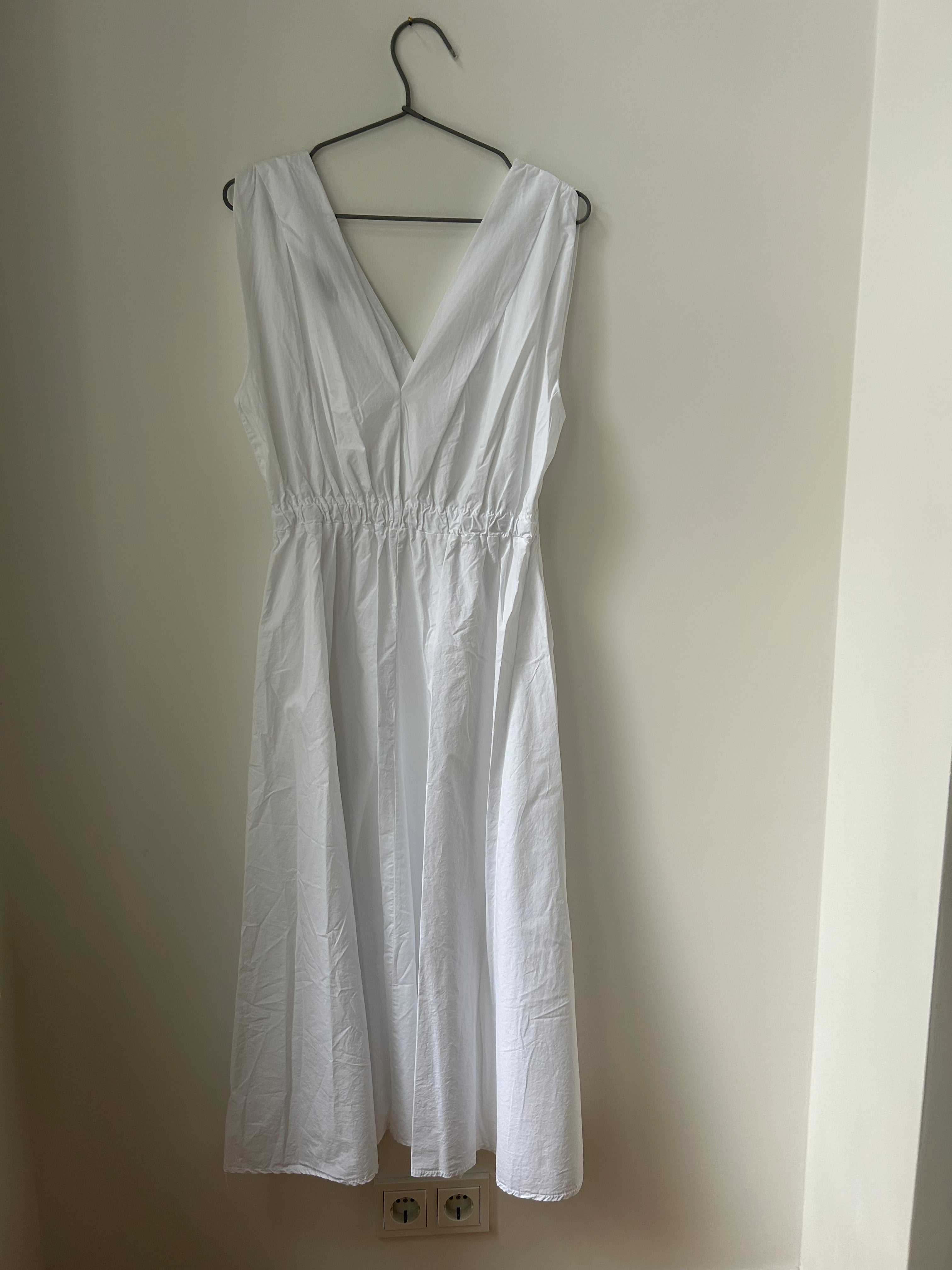 The Classic Dress - weiss