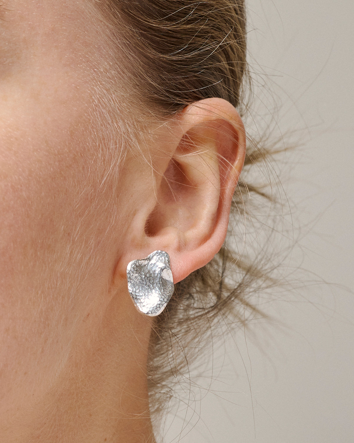 Ohrstecker Maia Large - silber