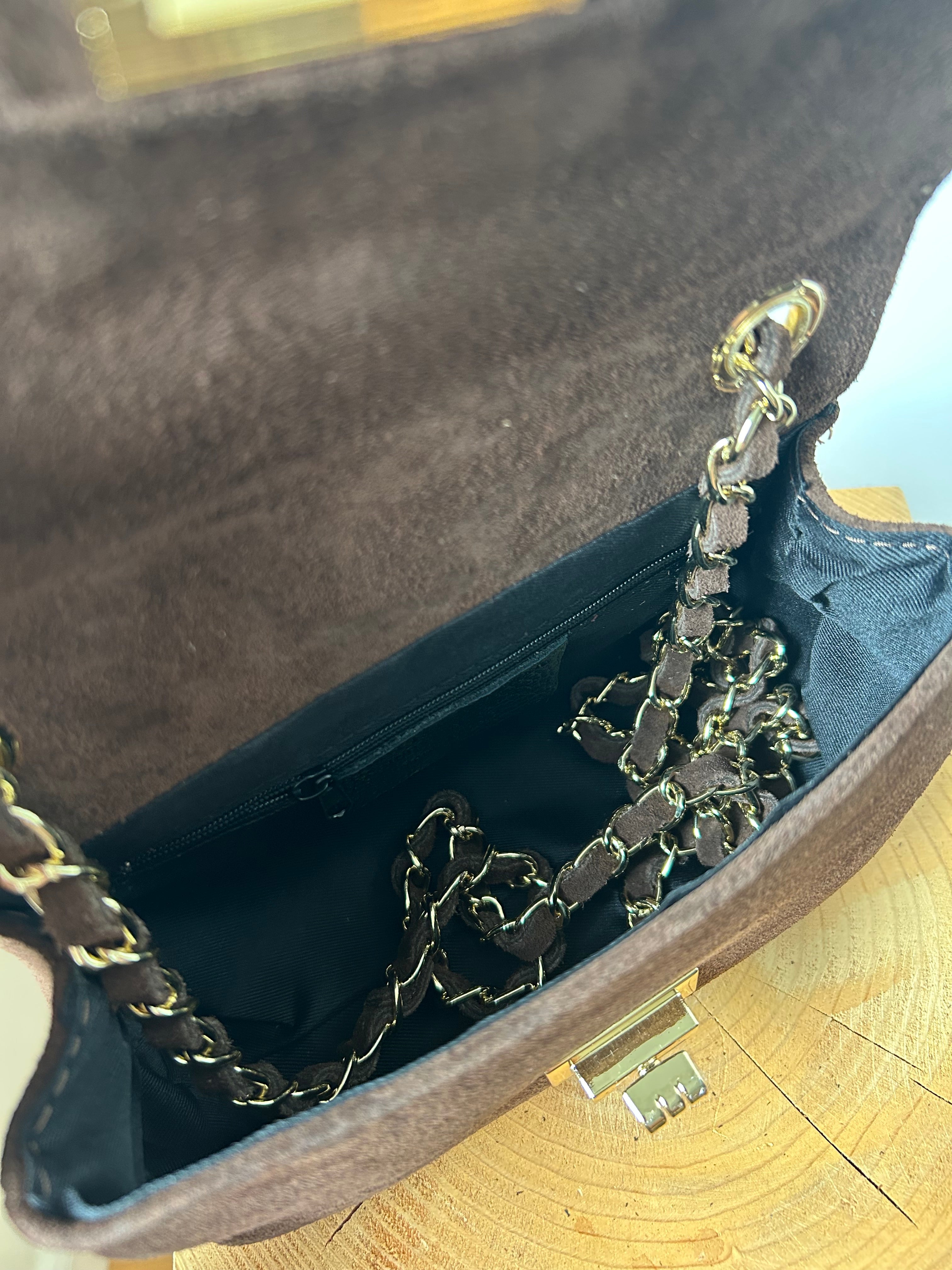 kleine Handtasche aus Wildleder - schokoladenbraun