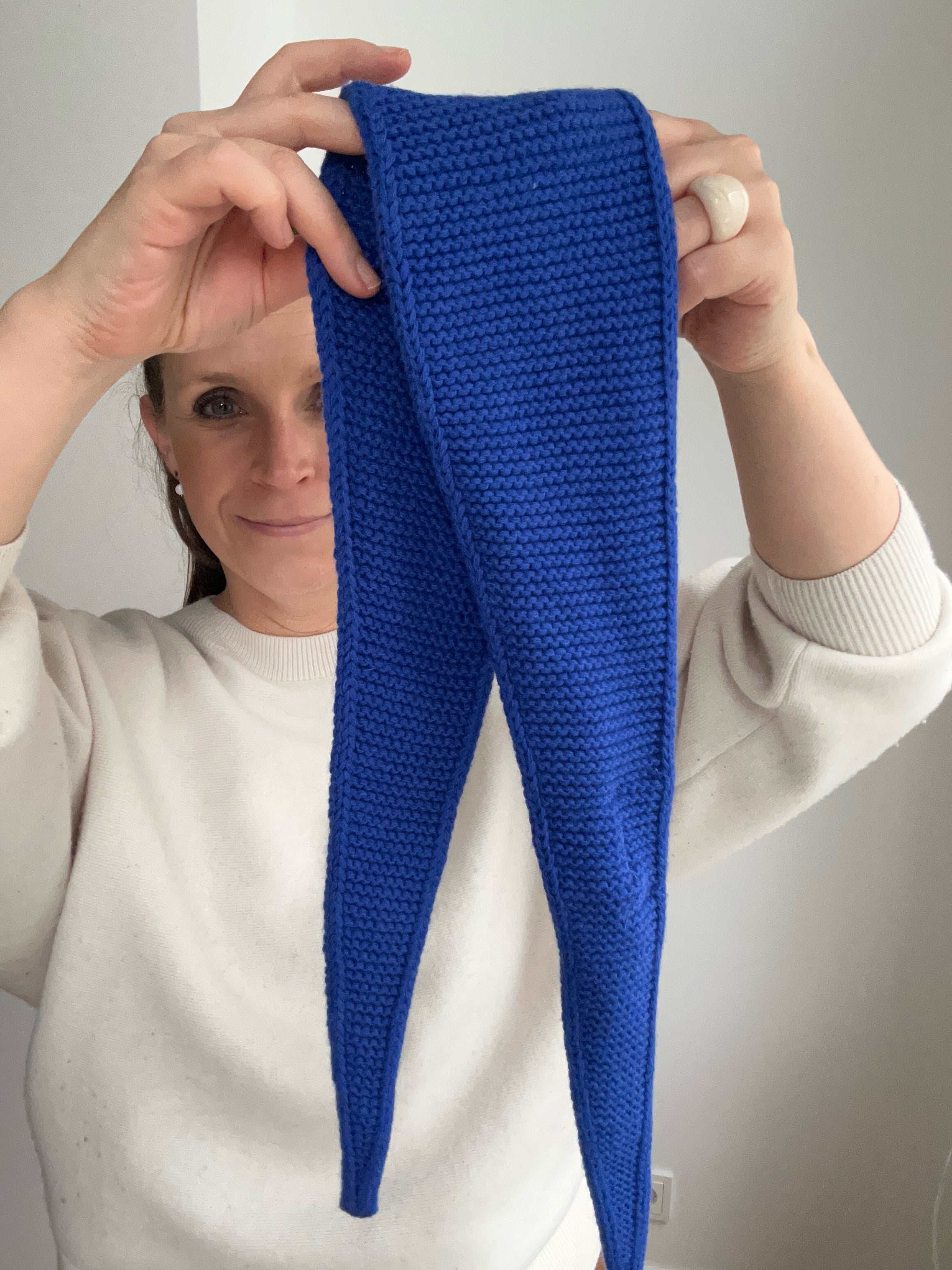 Kleiner Strick-Schal - Astralblau