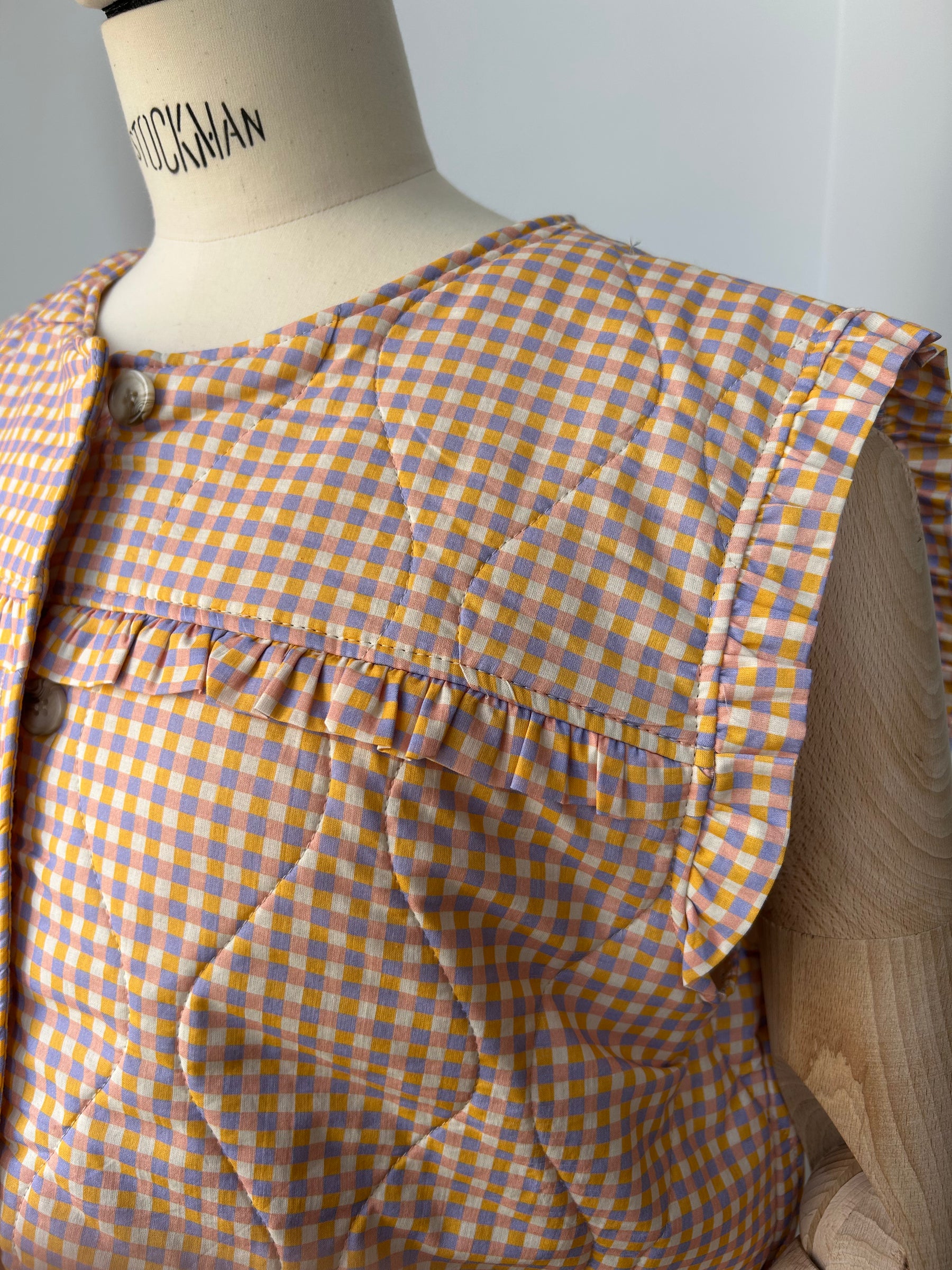 Weste mit Karo-Muster - gelb - rosa - lila