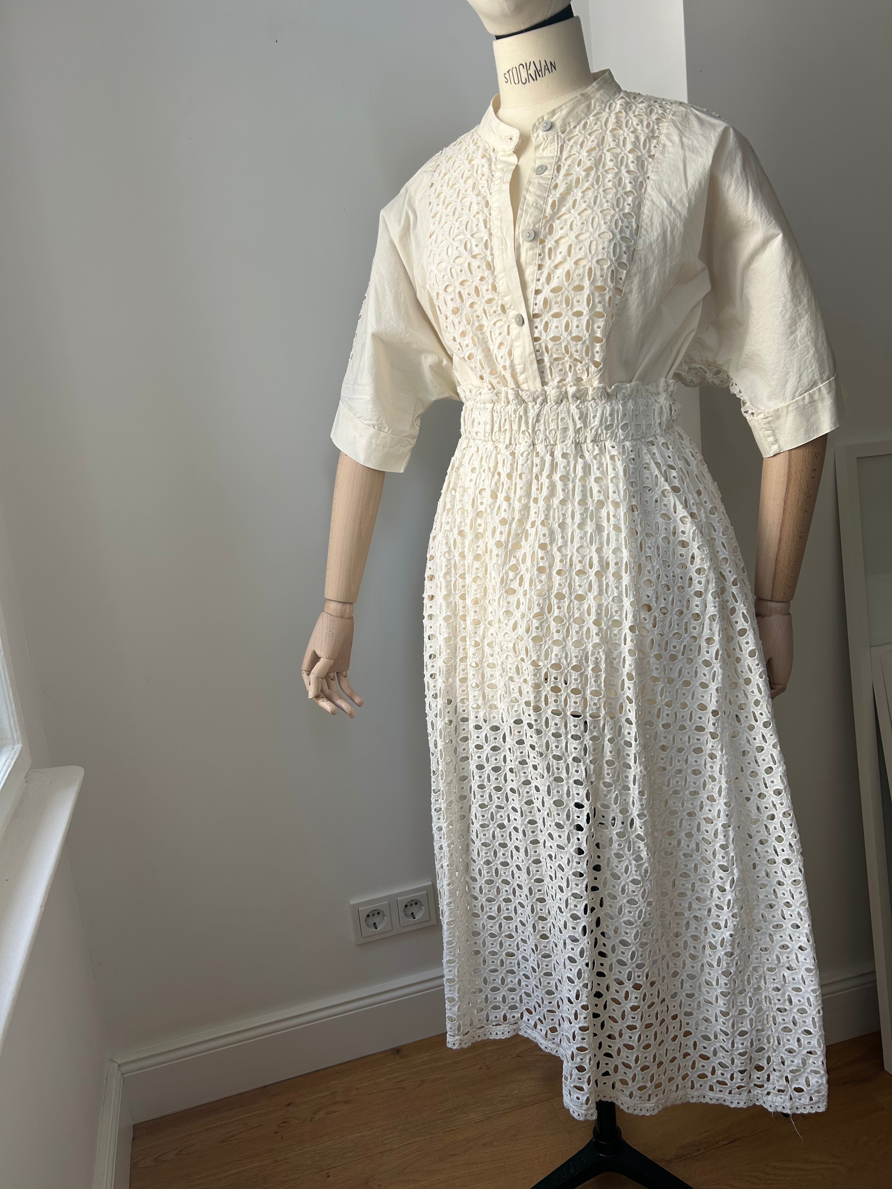 Bluse mit Broderie-Spitze - Creme